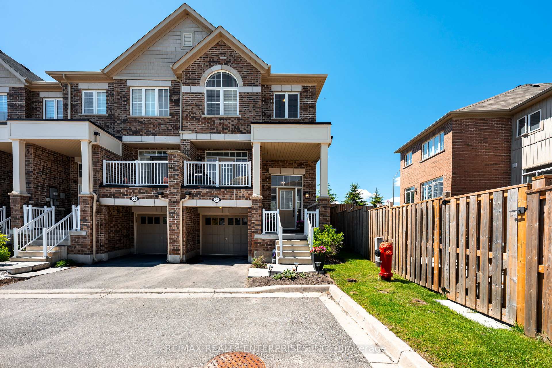 Photo 3 of Unit #25, 172 Parkinson Crescent, Orangeville — HOMEH