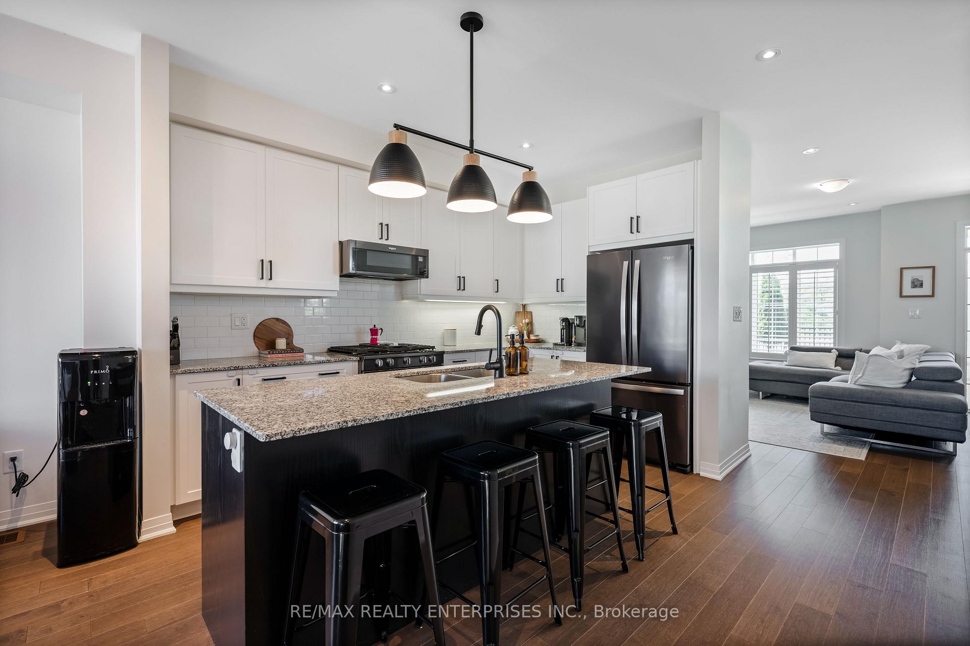 Photo 10 of Unit #25, 172 Parkinson Crescent, Orangeville — HOMEH