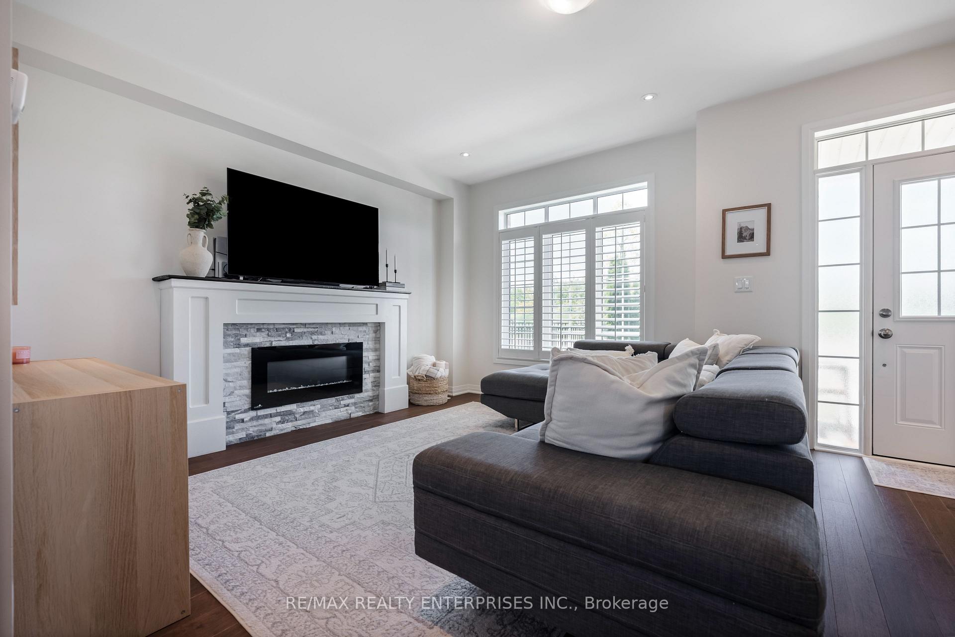 Photo 15 of Unit #25, 172 Parkinson Crescent, Orangeville — HOMEH