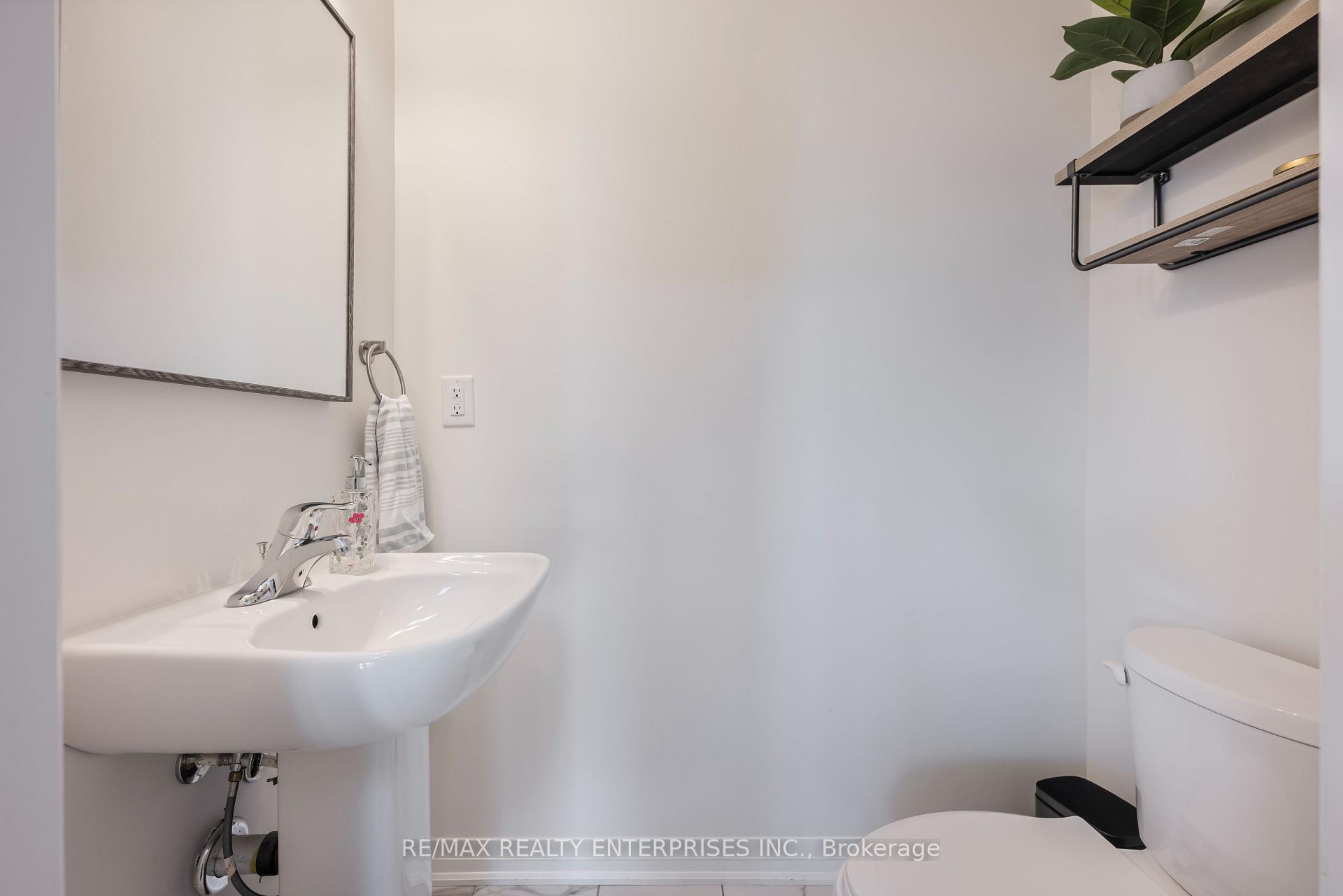 Photo 23 of Unit #25, 172 Parkinson Crescent, Orangeville — HOMEH