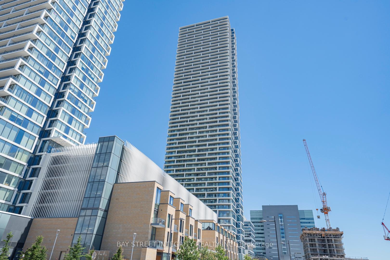 Photo 3 of Unit 4712, 5 Buttermill Avenue, Vaughan, Vaughan Corporate Centre — HOMEH