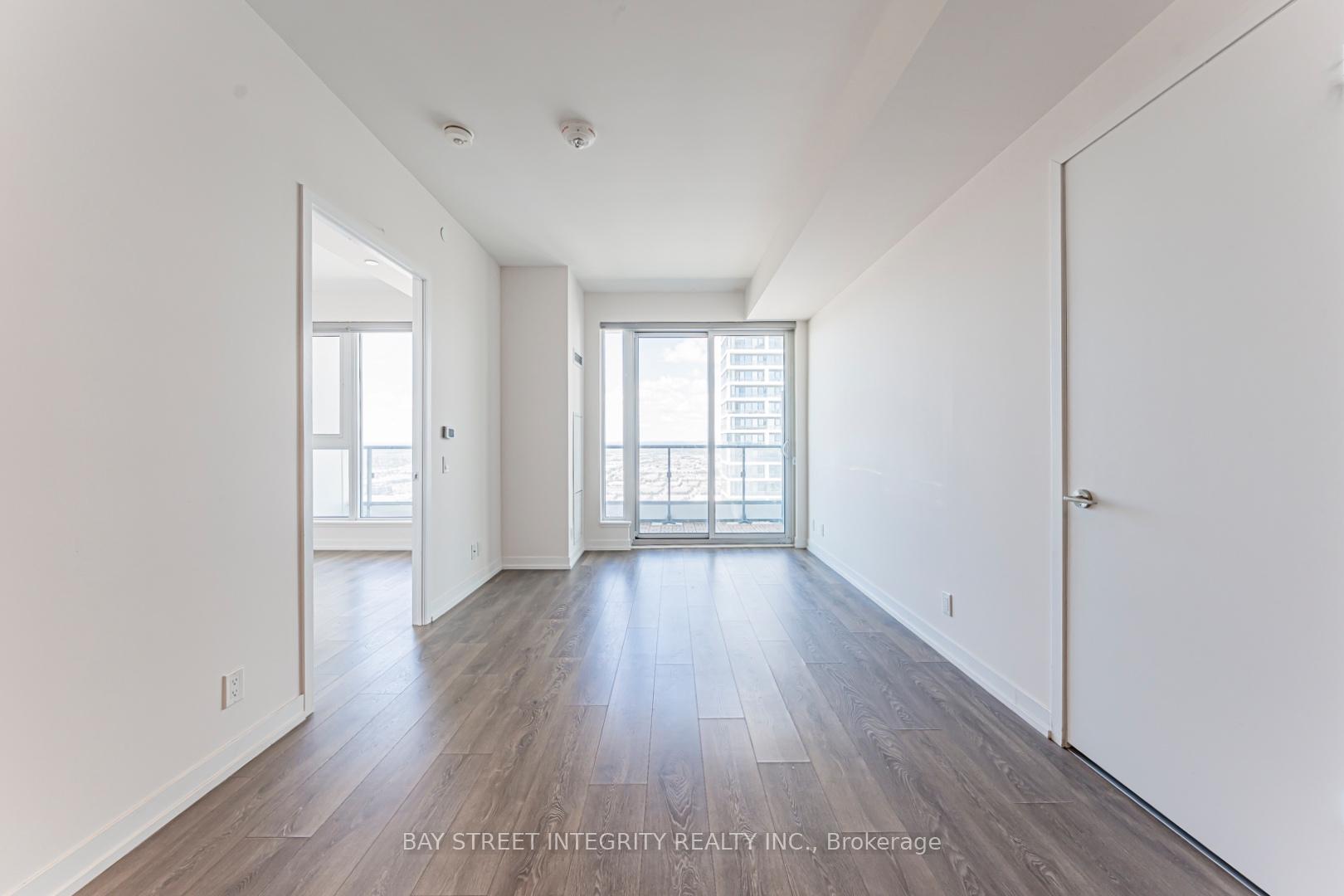 Photo 5 of Unit 4712, 5 Buttermill Avenue, Vaughan, Vaughan Corporate Centre — HOMEH