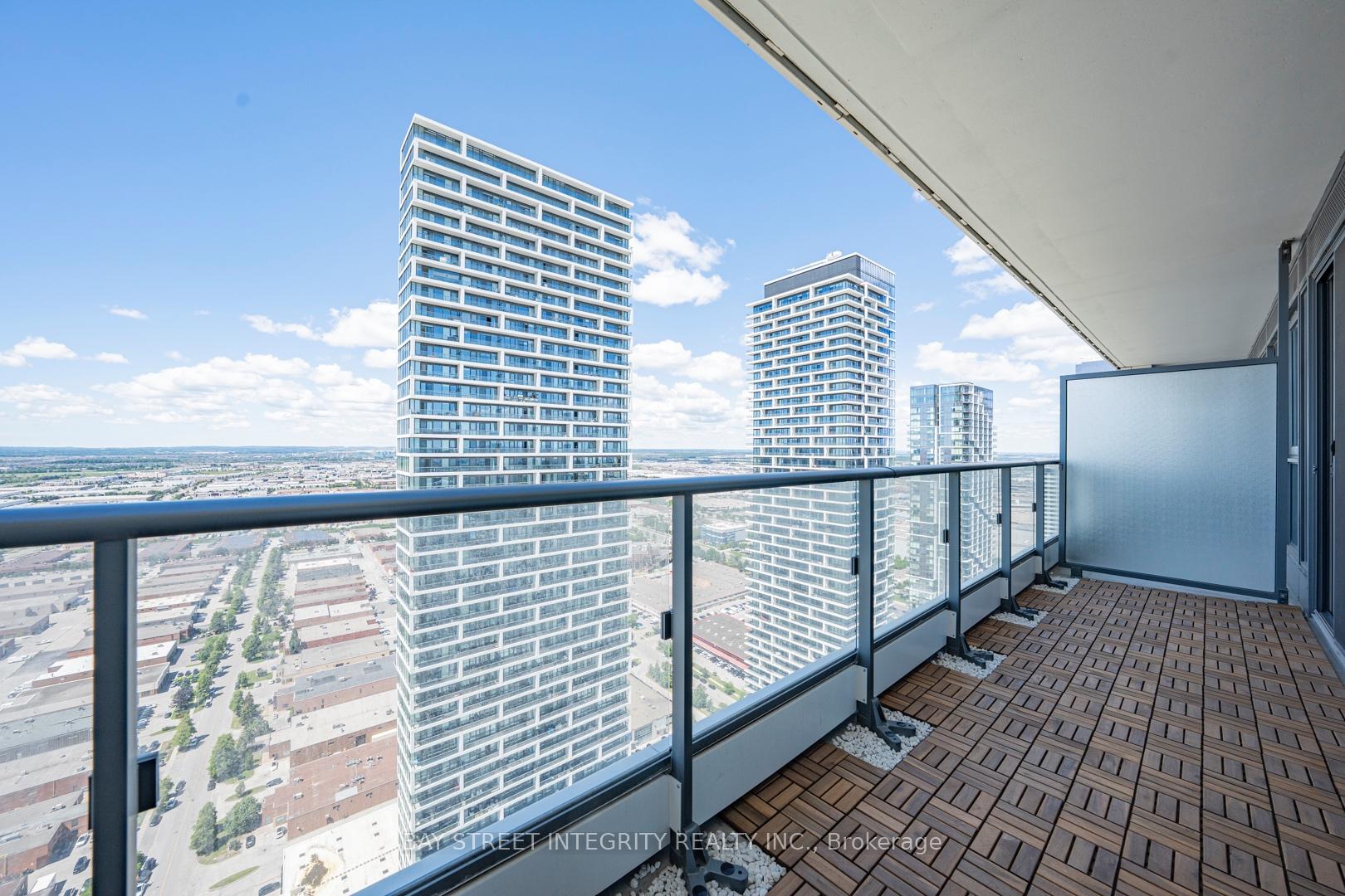 Photo 17 of Unit 4712, 5 Buttermill Avenue, Vaughan, Vaughan Corporate Centre — HOMEH