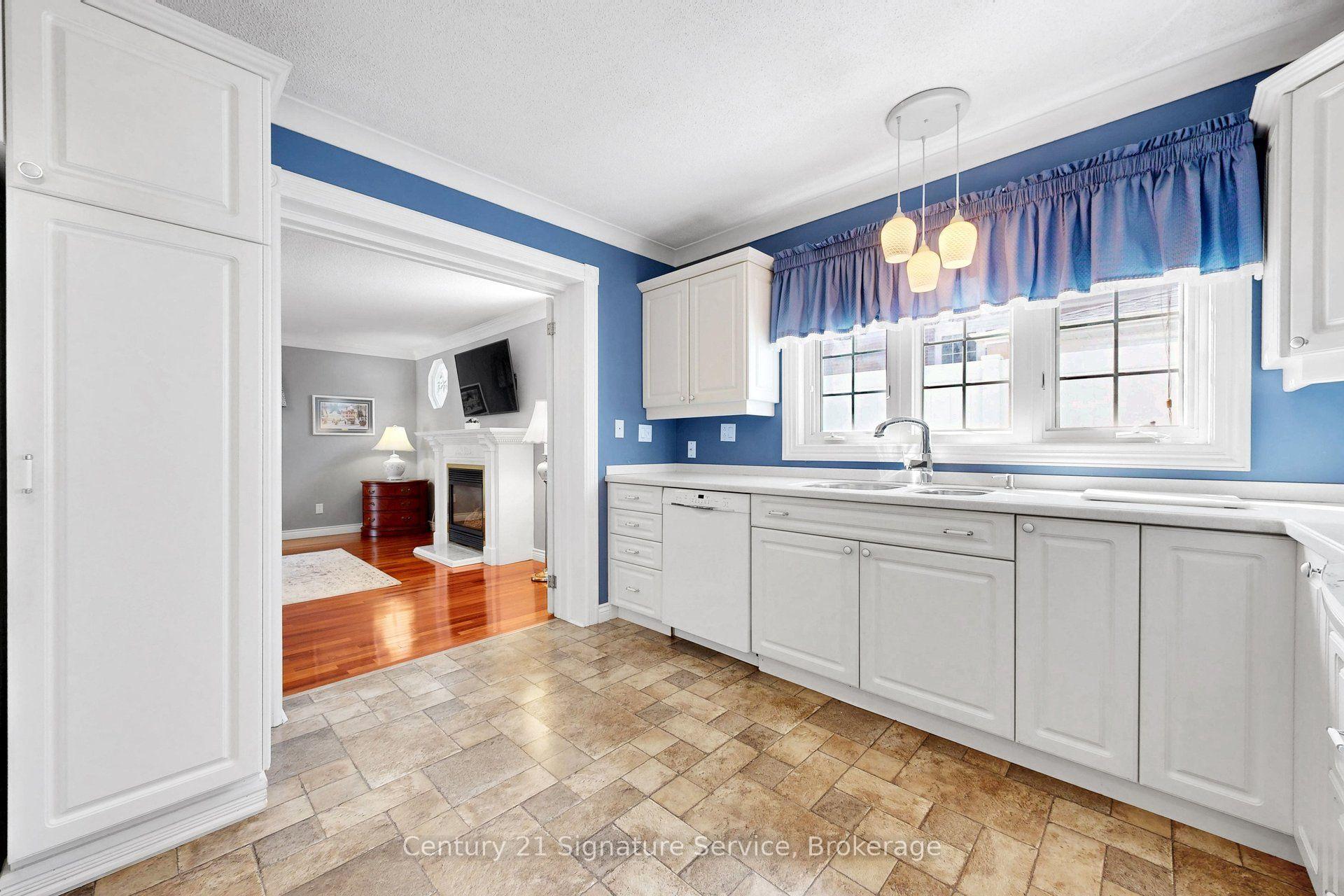 Photo 7 of 53 Duncan Bull Drive, Brampton, Brampton East — HOMEH
