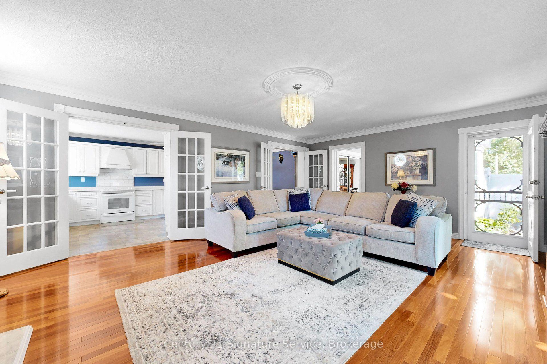 Photo 9 of 53 Duncan Bull Drive, Brampton, Brampton East — HOMEH