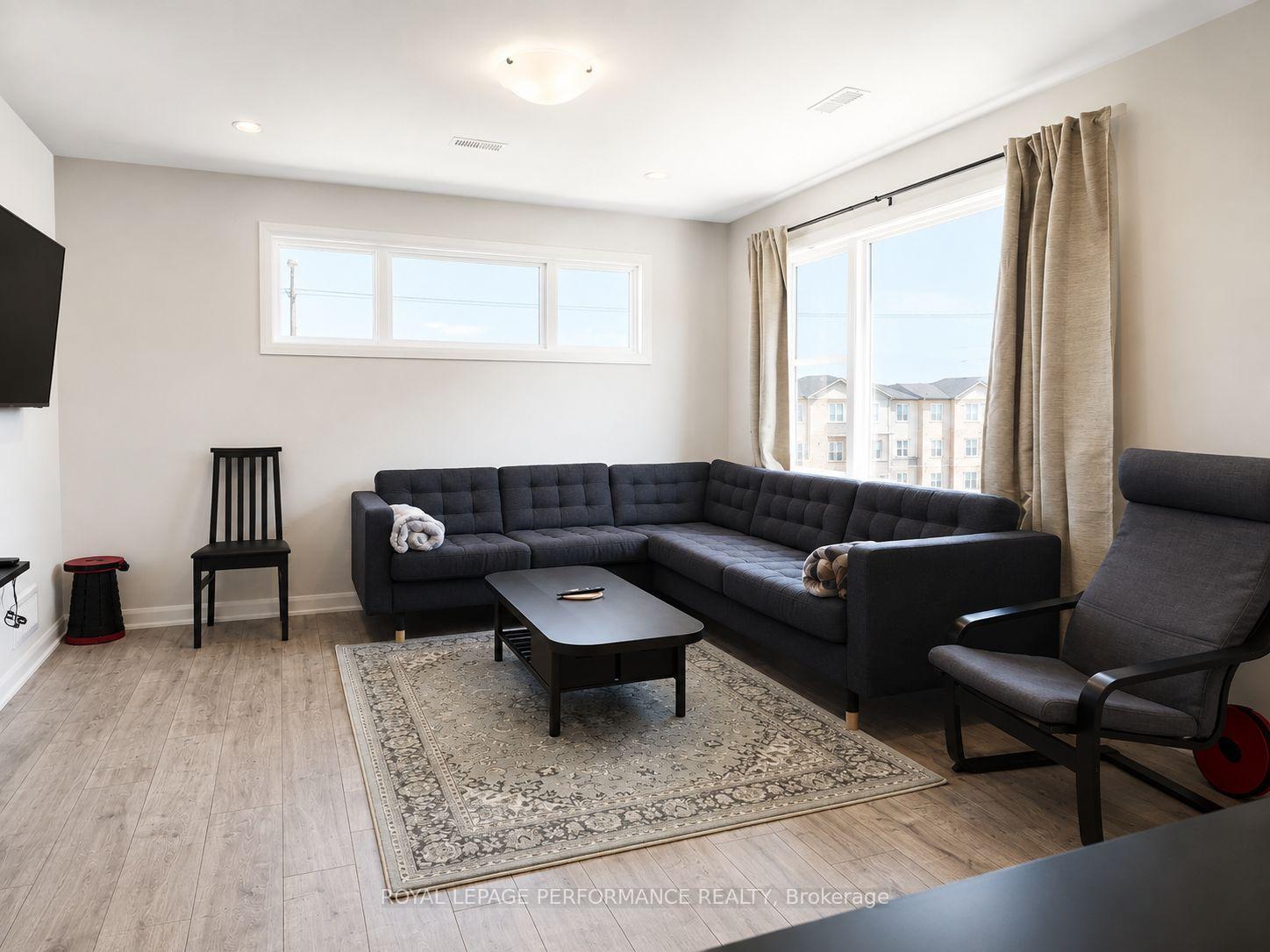 Photo 4 of 1029 Creekway Private, Ottawa, Kanata - Kanata Lakes/Heritage Hills — HOMEH
