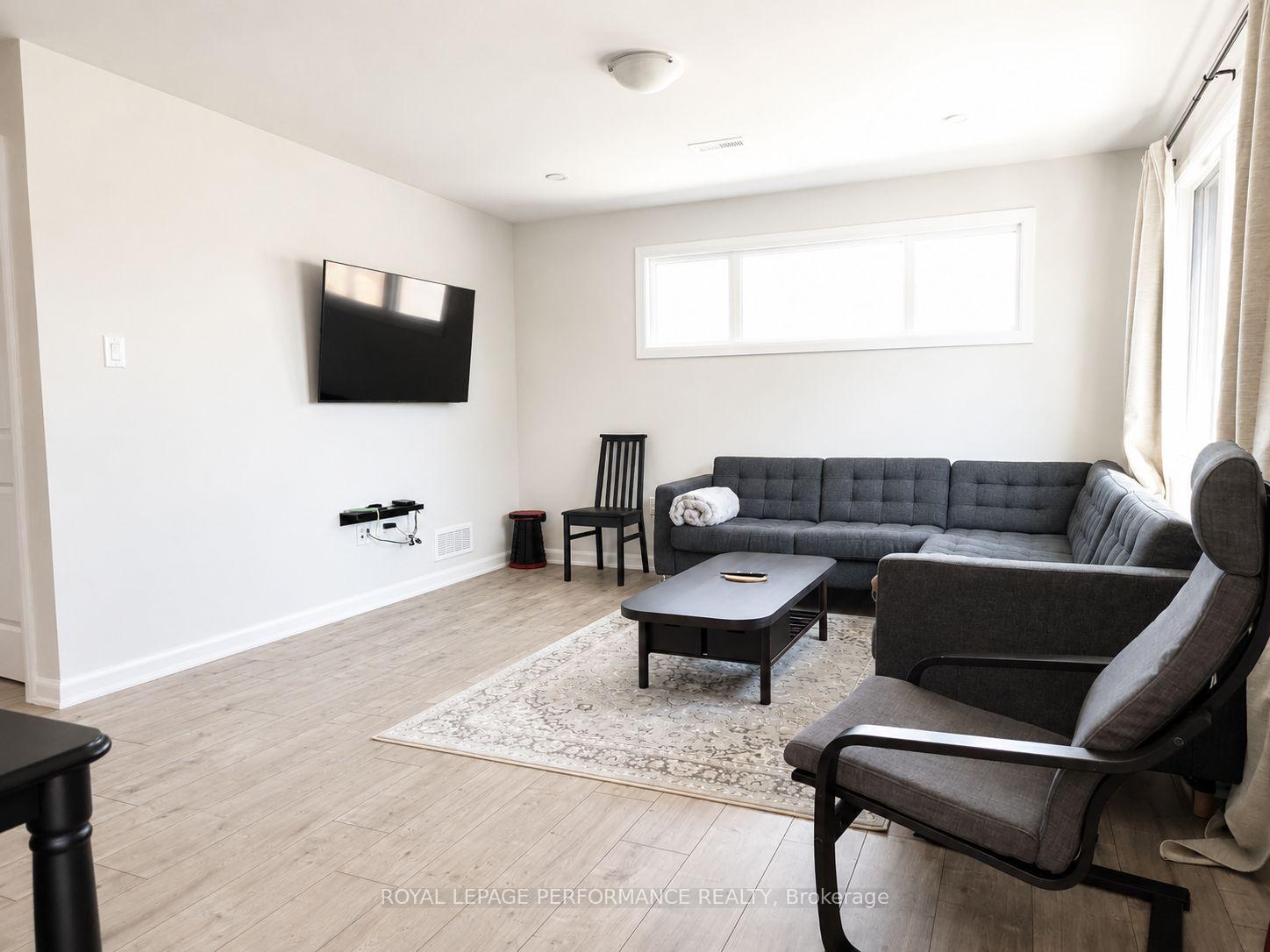 Photo 5 of 1029 Creekway Private, Ottawa, Kanata - Kanata Lakes/Heritage Hills — HOMEH