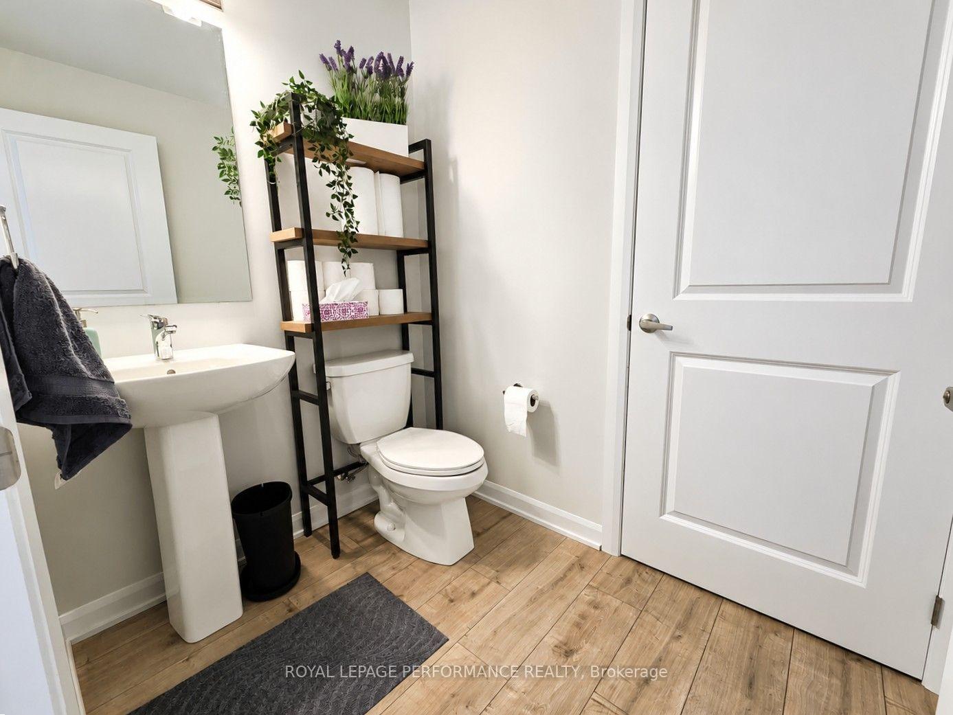 Photo 11 of 1029 Creekway Private, Ottawa, Kanata - Kanata Lakes/Heritage Hills — HOMEH