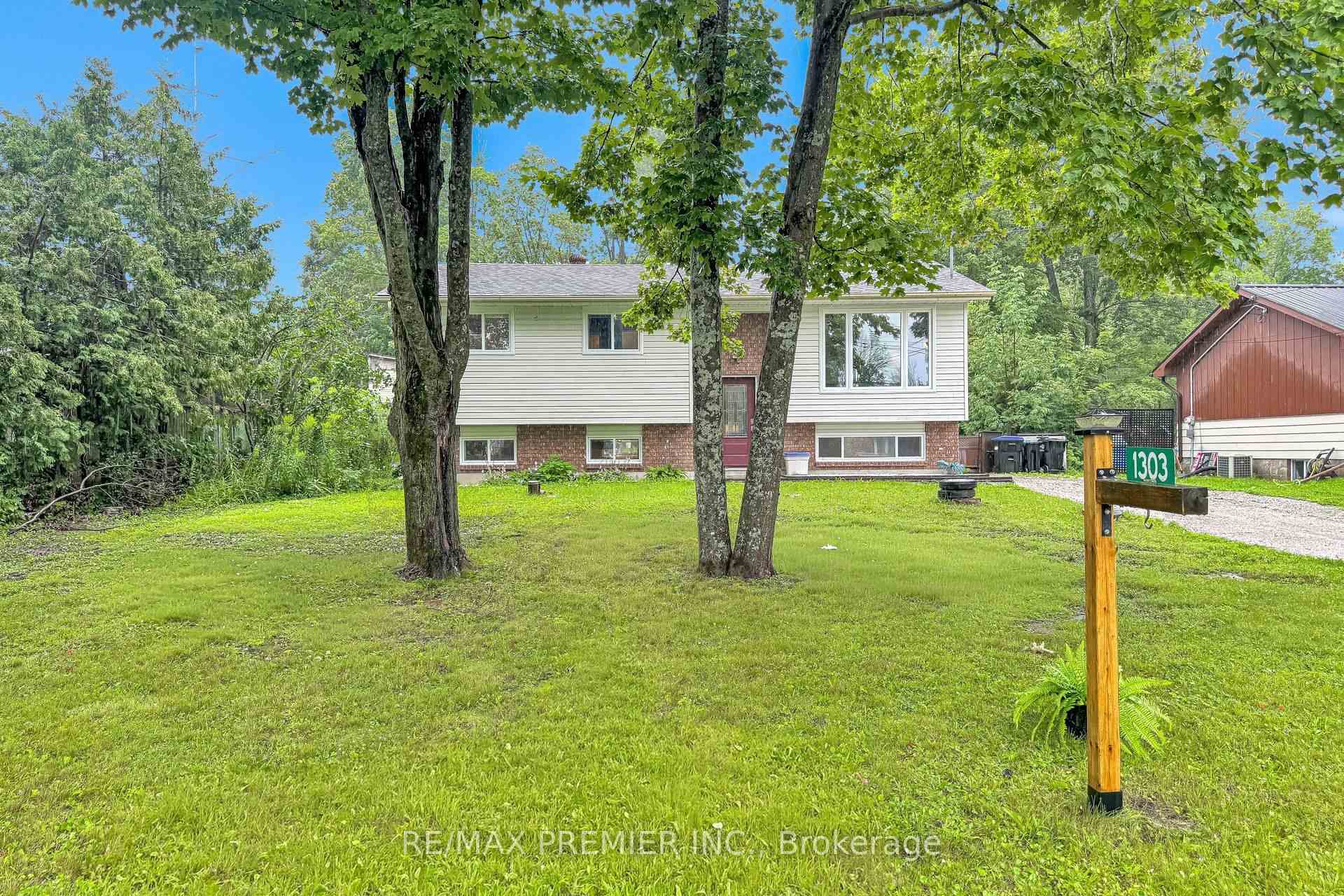 Photo 3 of 1303 Clearview Drive, Severn, Rural Severn — HOMEH