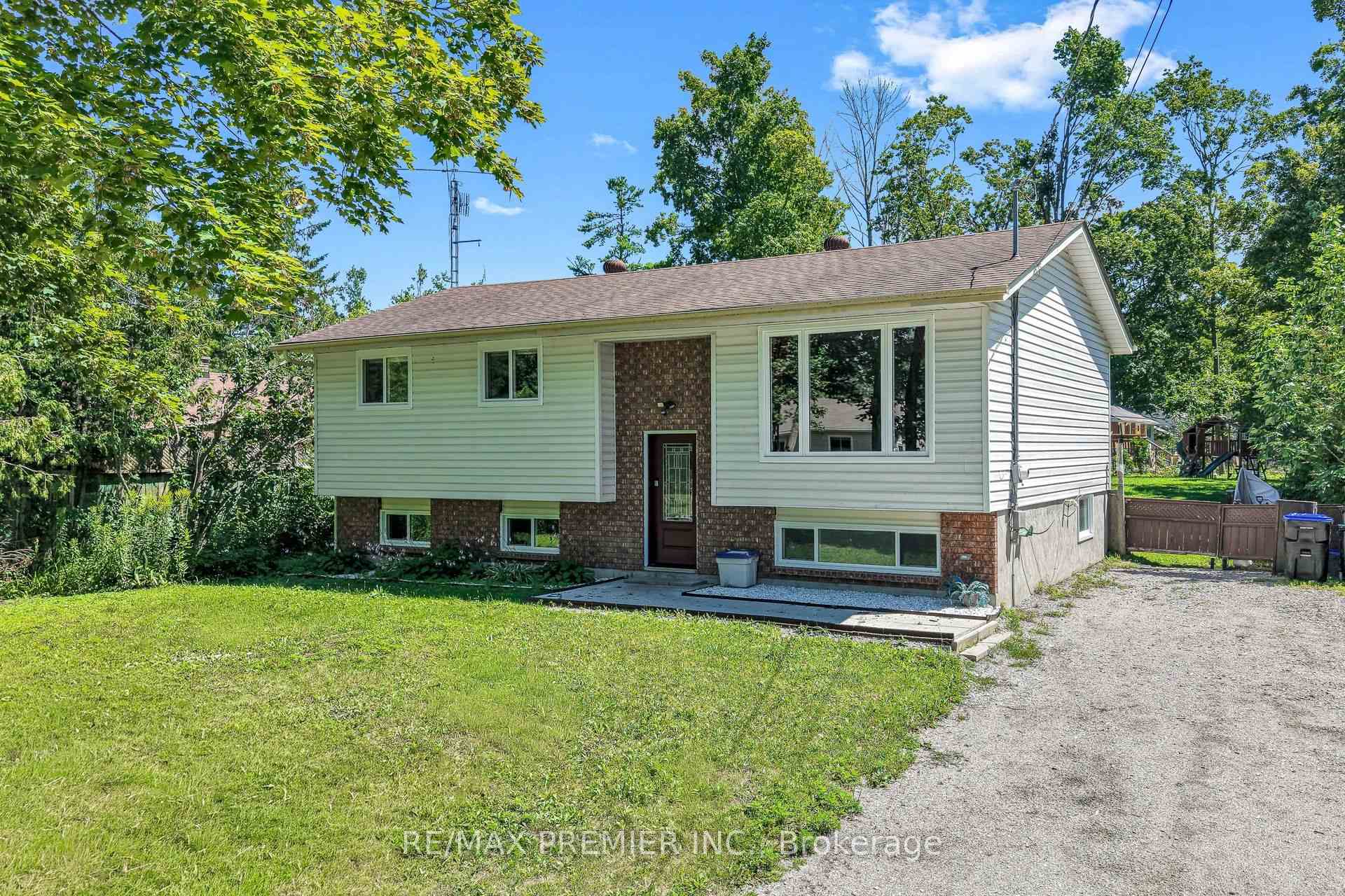 Photo 2 of 1303 Clearview Drive, Severn, Rural Severn — HOMEH
