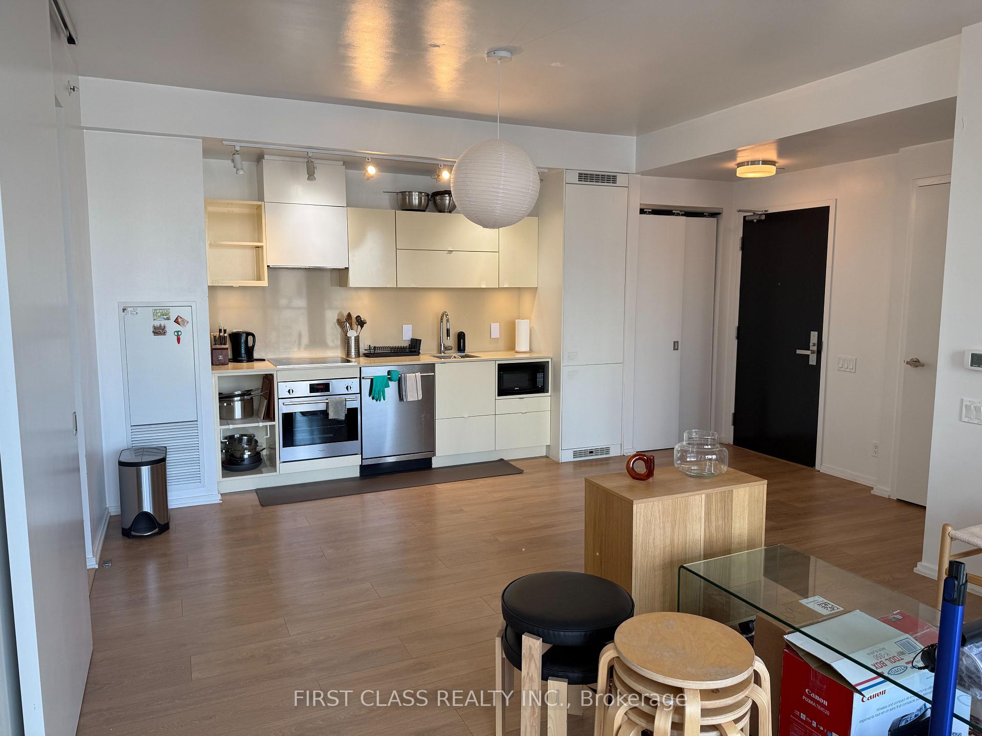 Photo 1 of Unit 1609, 125 Peter Street, Toronto, Waterfront Communities — HOMEH