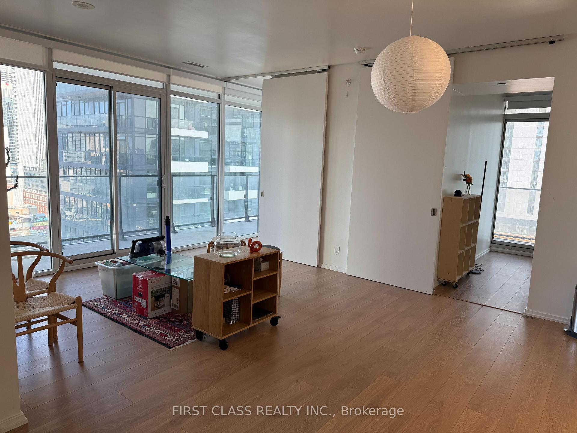 Photo 4 of Unit 1609, 125 Peter Street, Toronto, Waterfront Communities — HOMEH