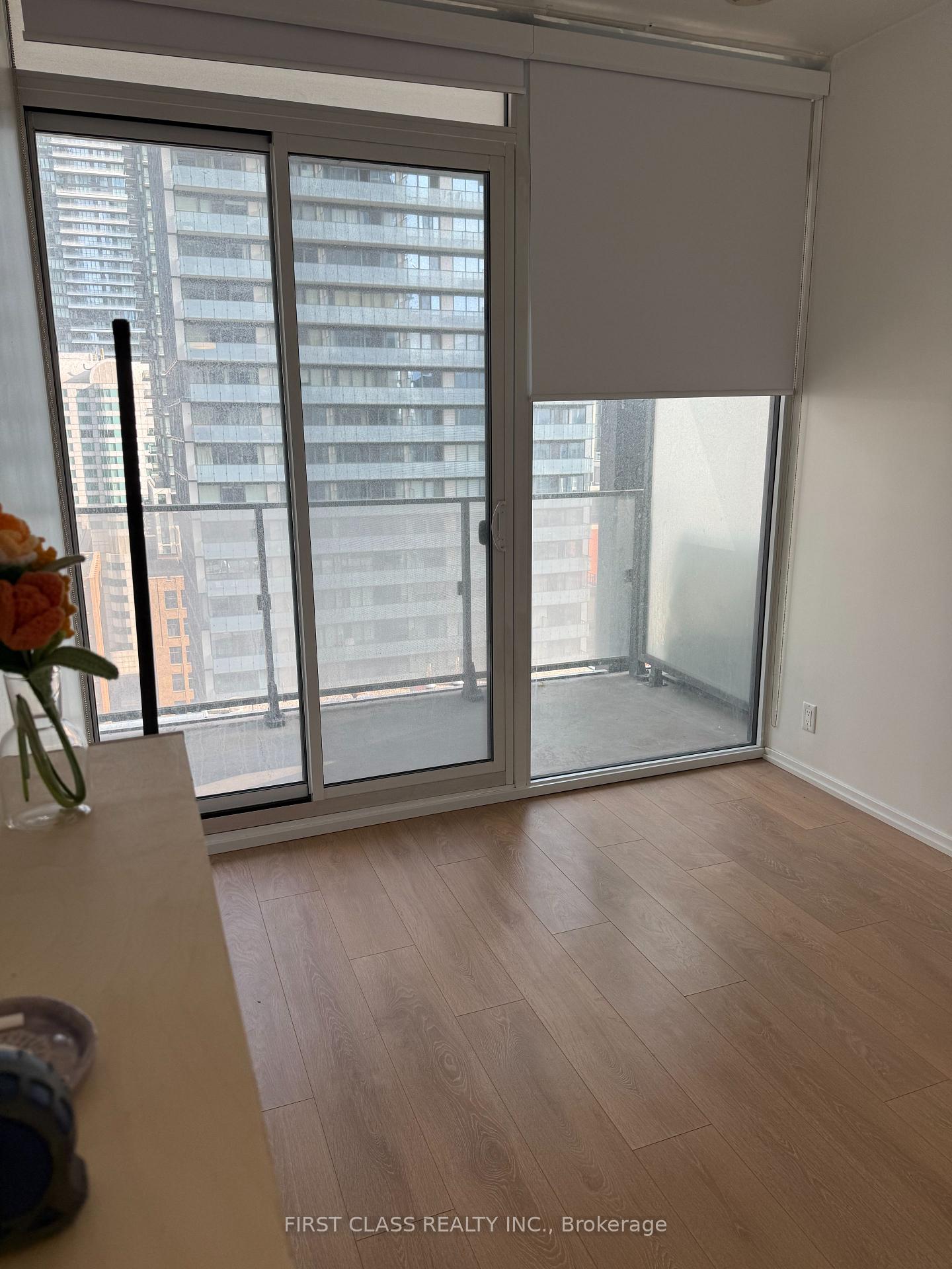 Photo 10 of Unit 1609, 125 Peter Street, Toronto, Waterfront Communities — HOMEH