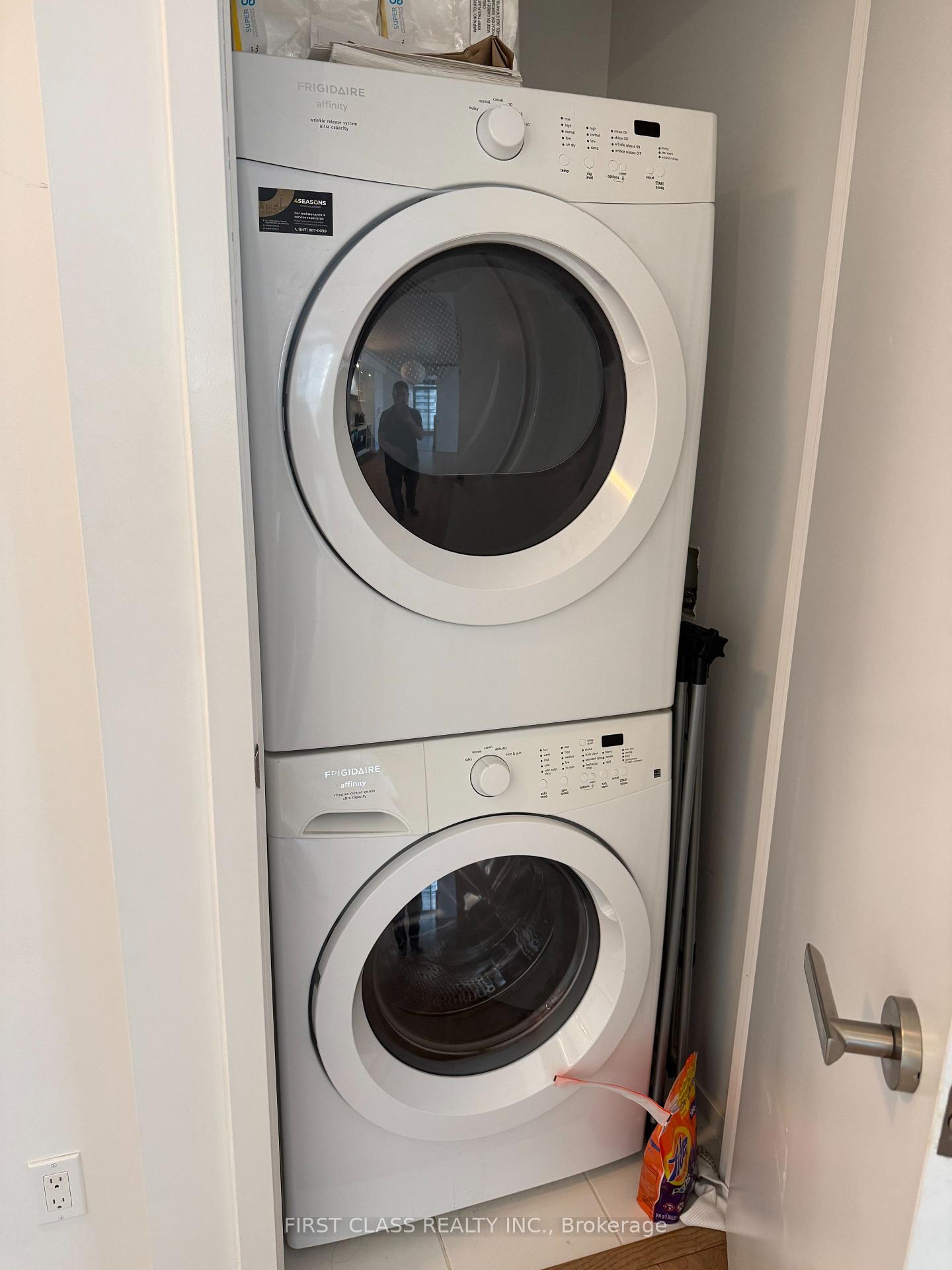 Photo 15 of Unit 1609, 125 Peter Street, Toronto, Waterfront Communities — HOMEH