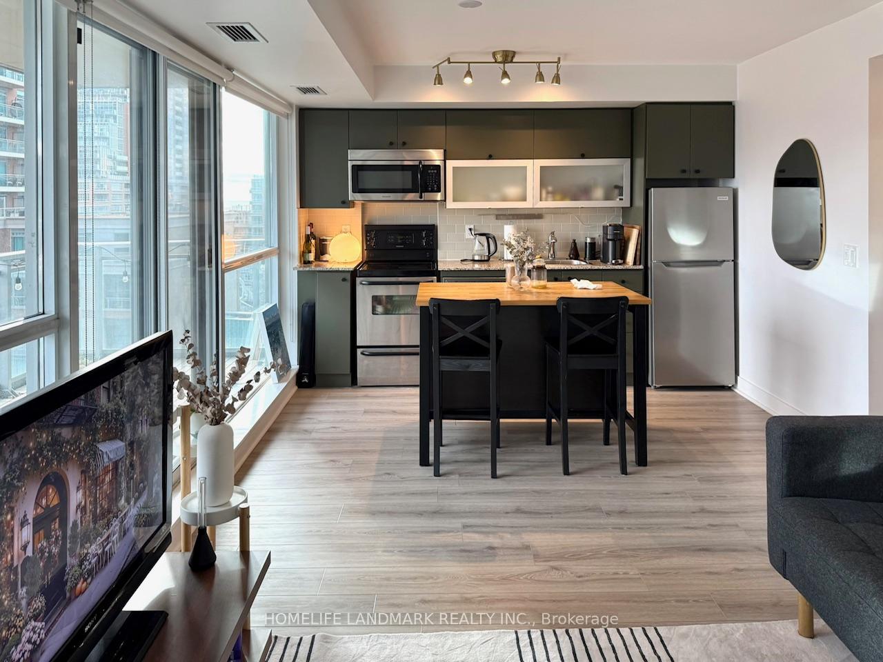 Photo 3 of Unit 601, 100 Western Battery Road, Toronto, Niagara — HOMEH