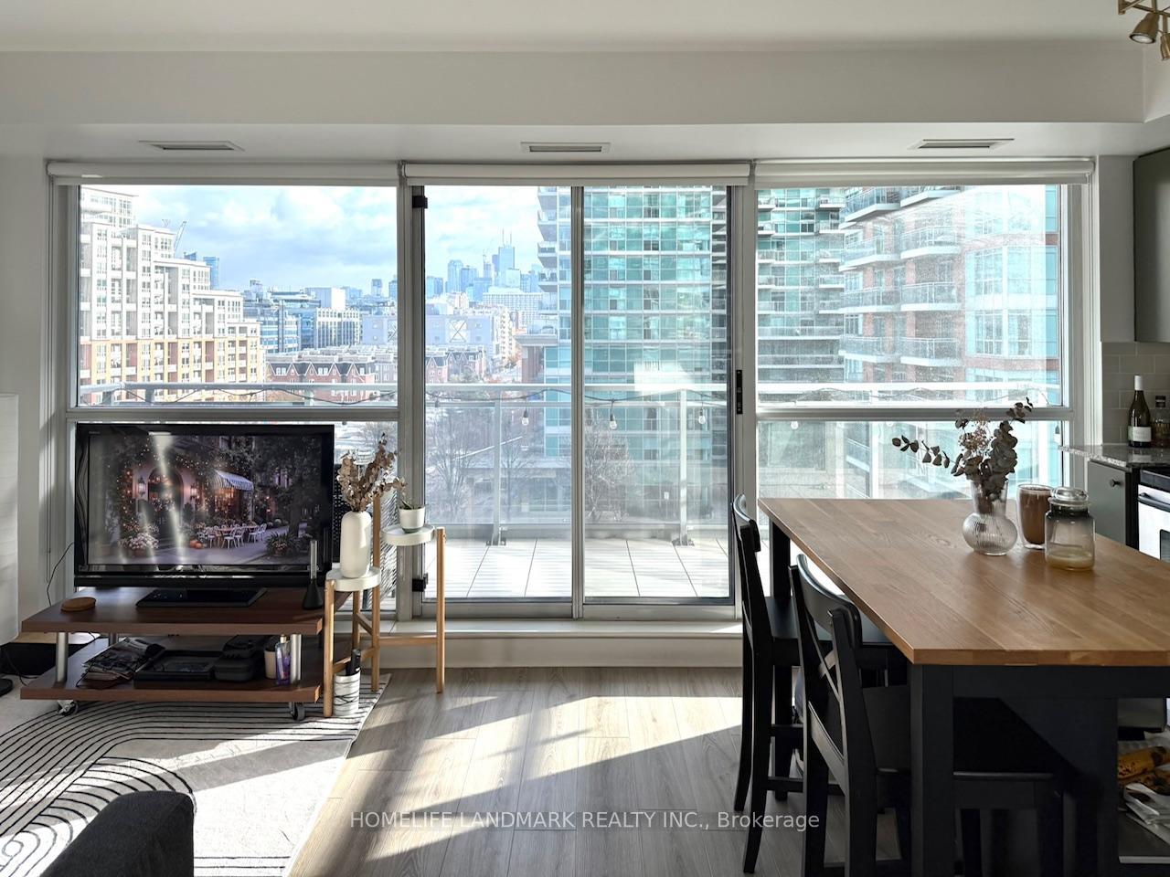 Photo 6 of Unit 601, 100 Western Battery Road, Toronto, Niagara — HOMEH