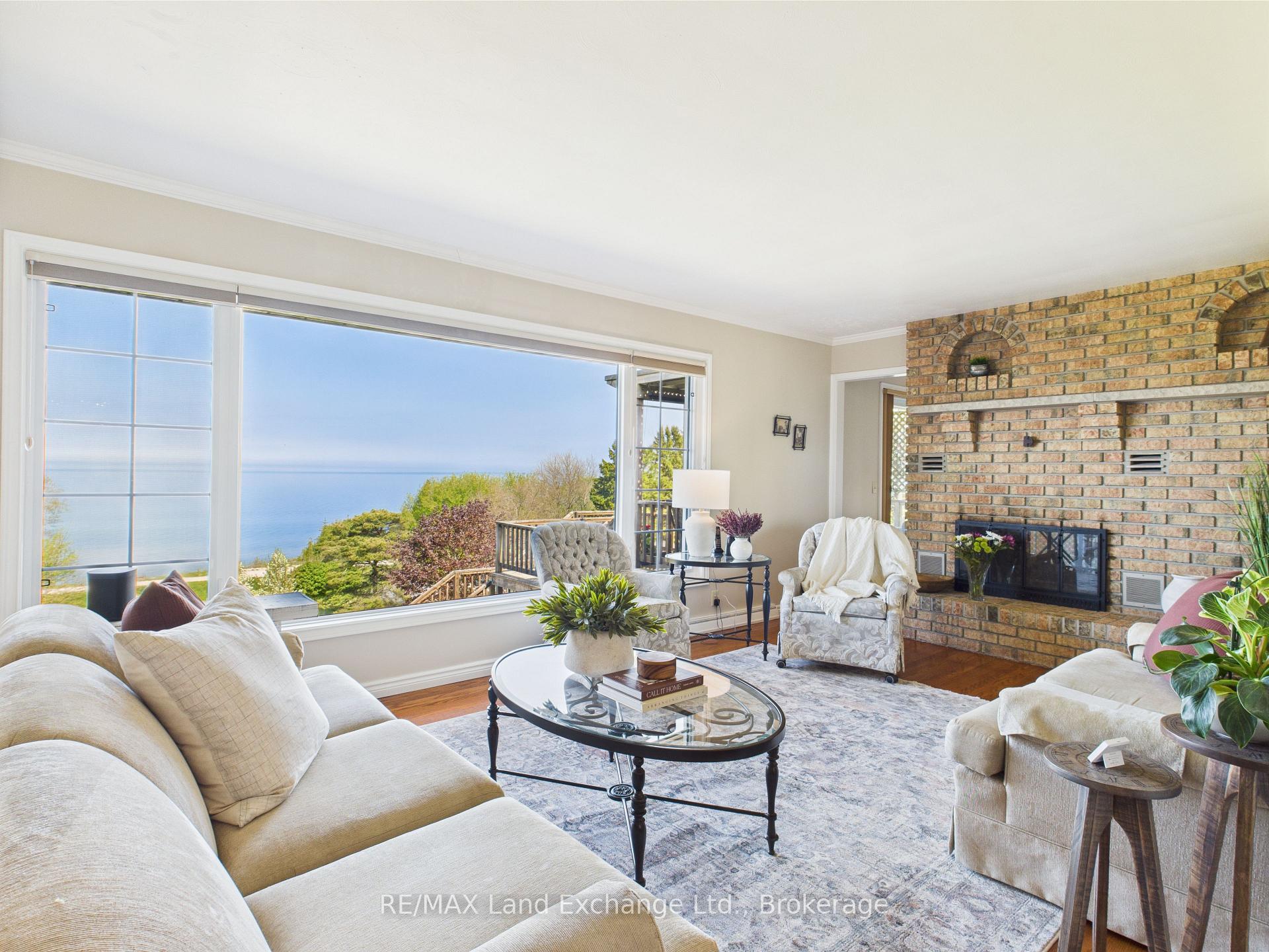 Photo 13 of 422 Penetangore Row, Kincardine — HOMEH
