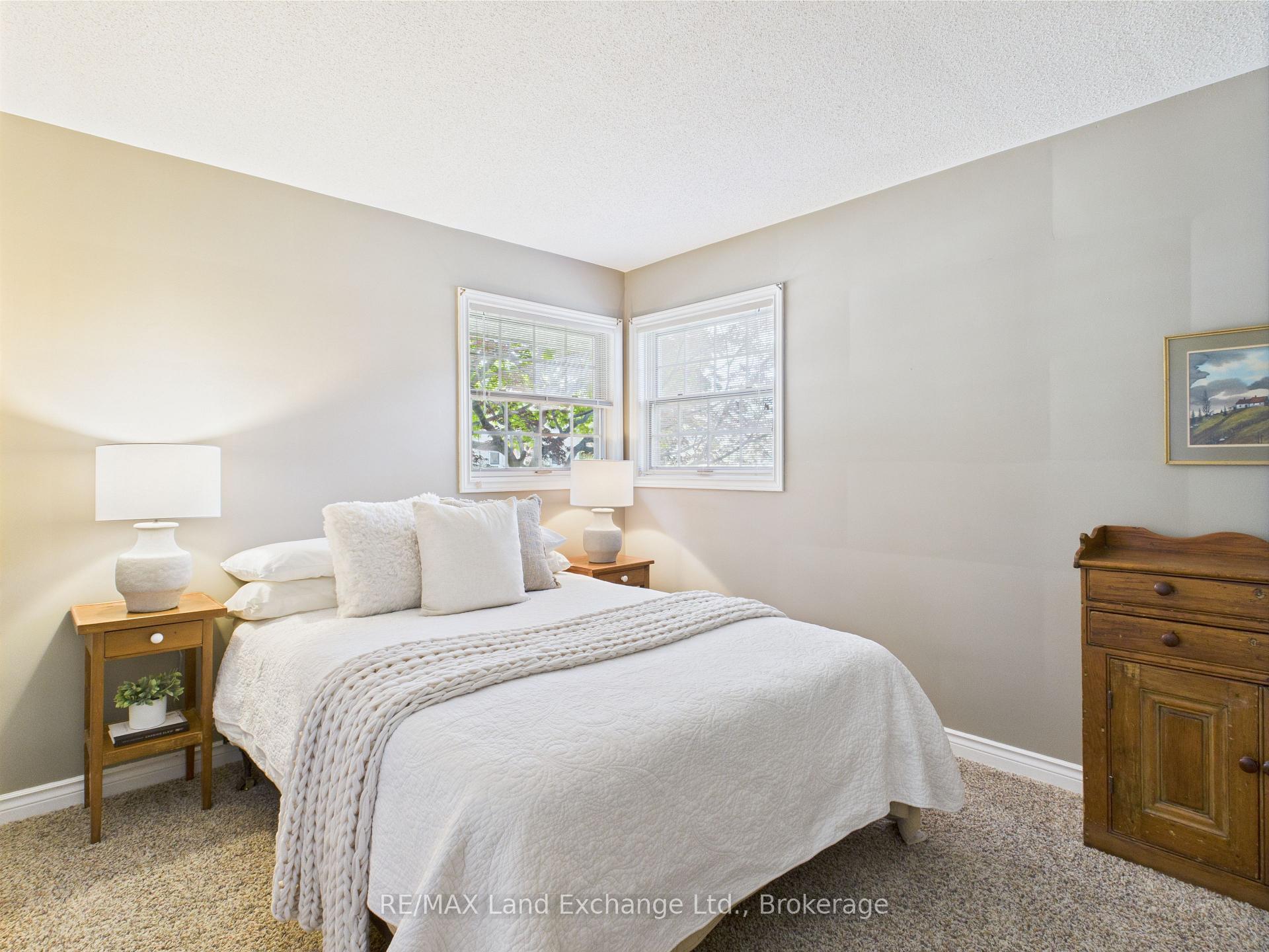Photo 27 of 422 Penetangore Row, Kincardine — HOMEH