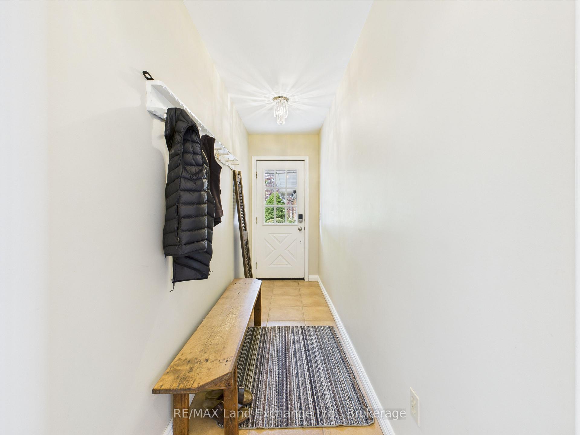 Photo 32 of 422 Penetangore Row, Kincardine — HOMEH