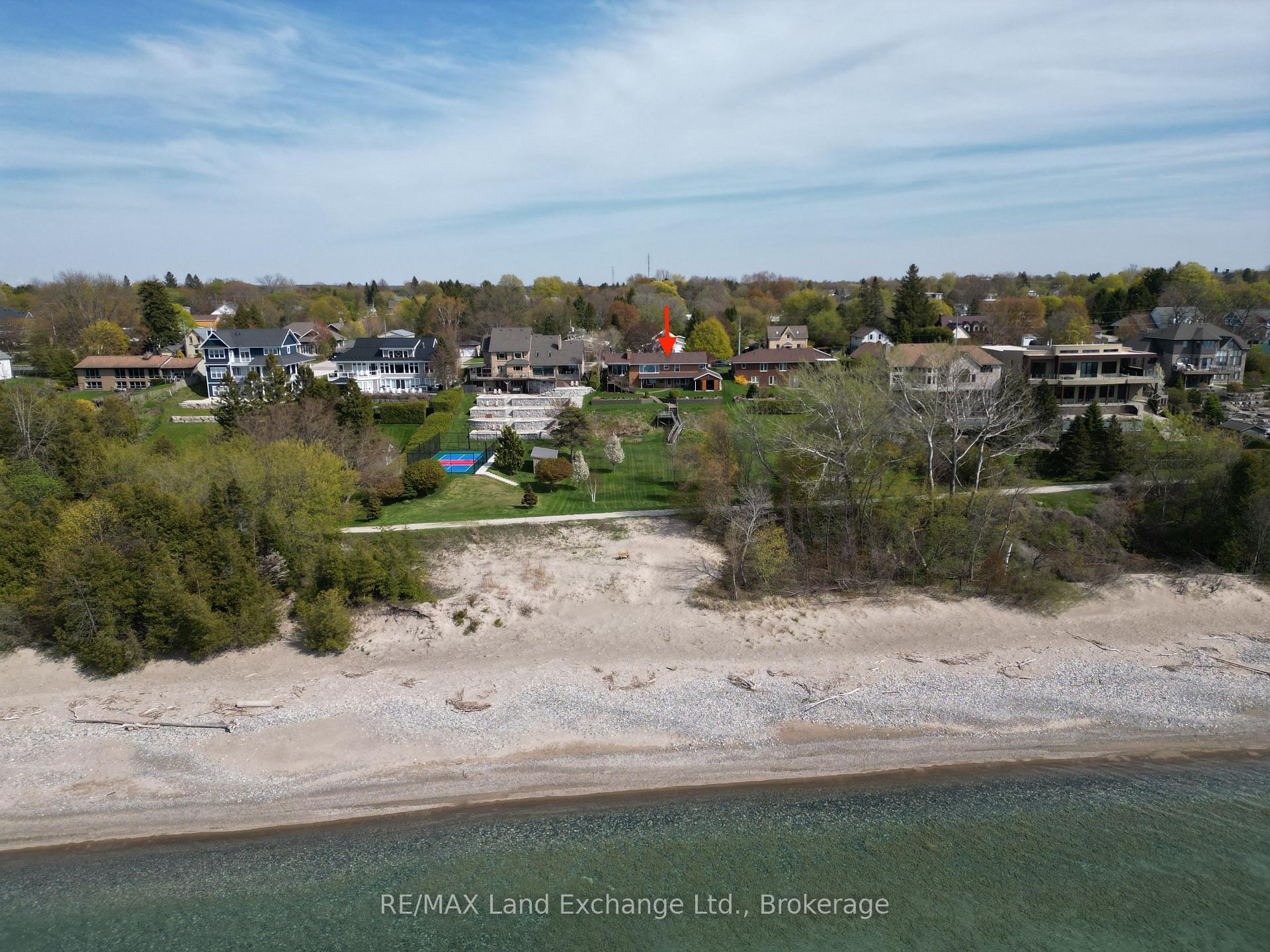 Photo 42 of 422 Penetangore Row, Kincardine — HOMEH