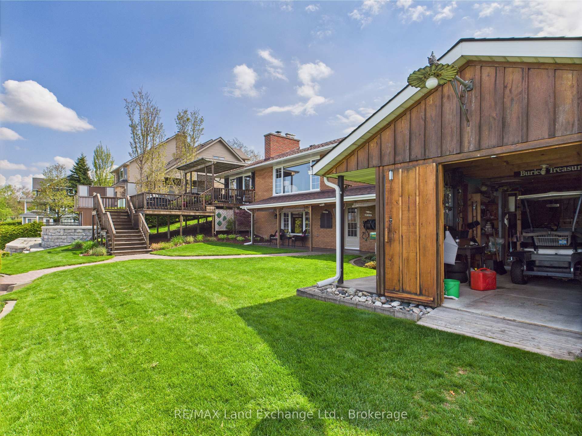 Photo 47 of 422 Penetangore Row, Kincardine — HOMEH