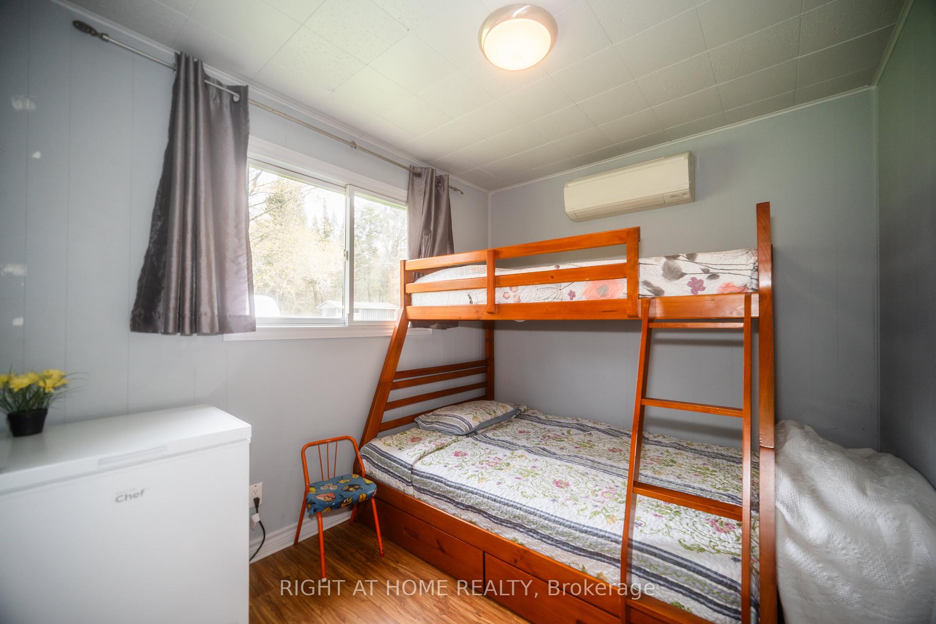 Photo 10 of 1007 Ferrier Avenue, Innisfil, Lefroy — HOMEH