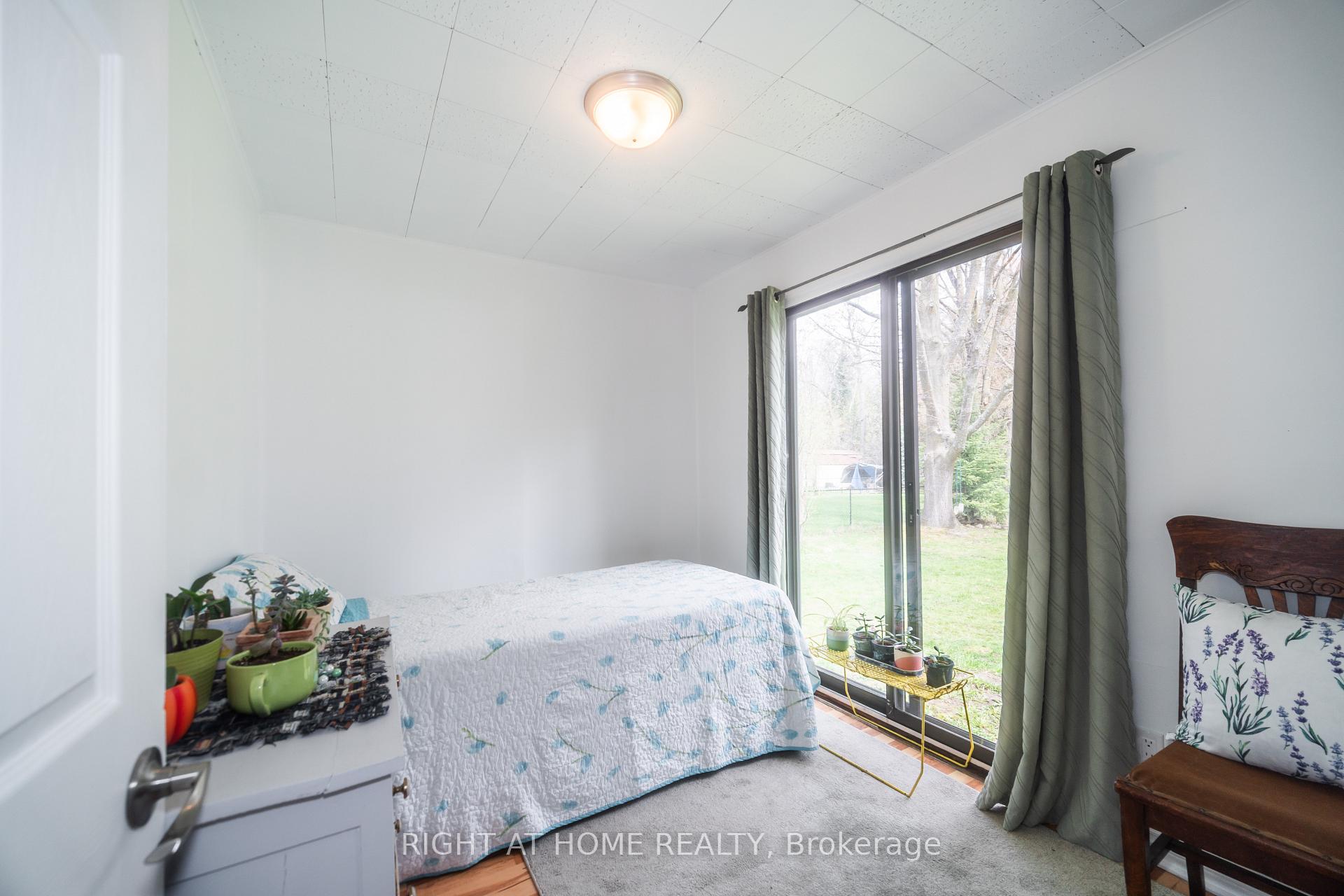 Photo 11 of 1007 Ferrier Avenue, Innisfil, Lefroy — HOMEH