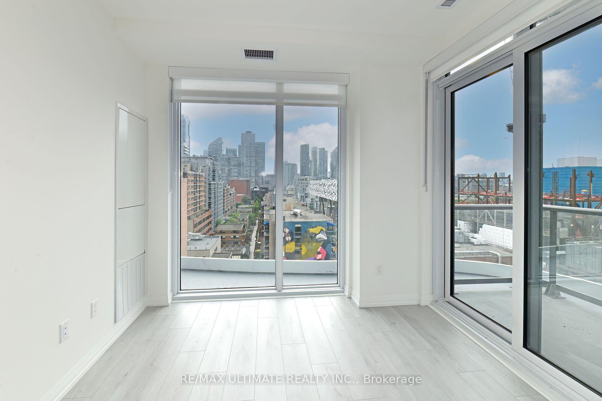 Photo 10 of Unit 1011, 280 Dundas Street W, Toronto, University — HOMEH