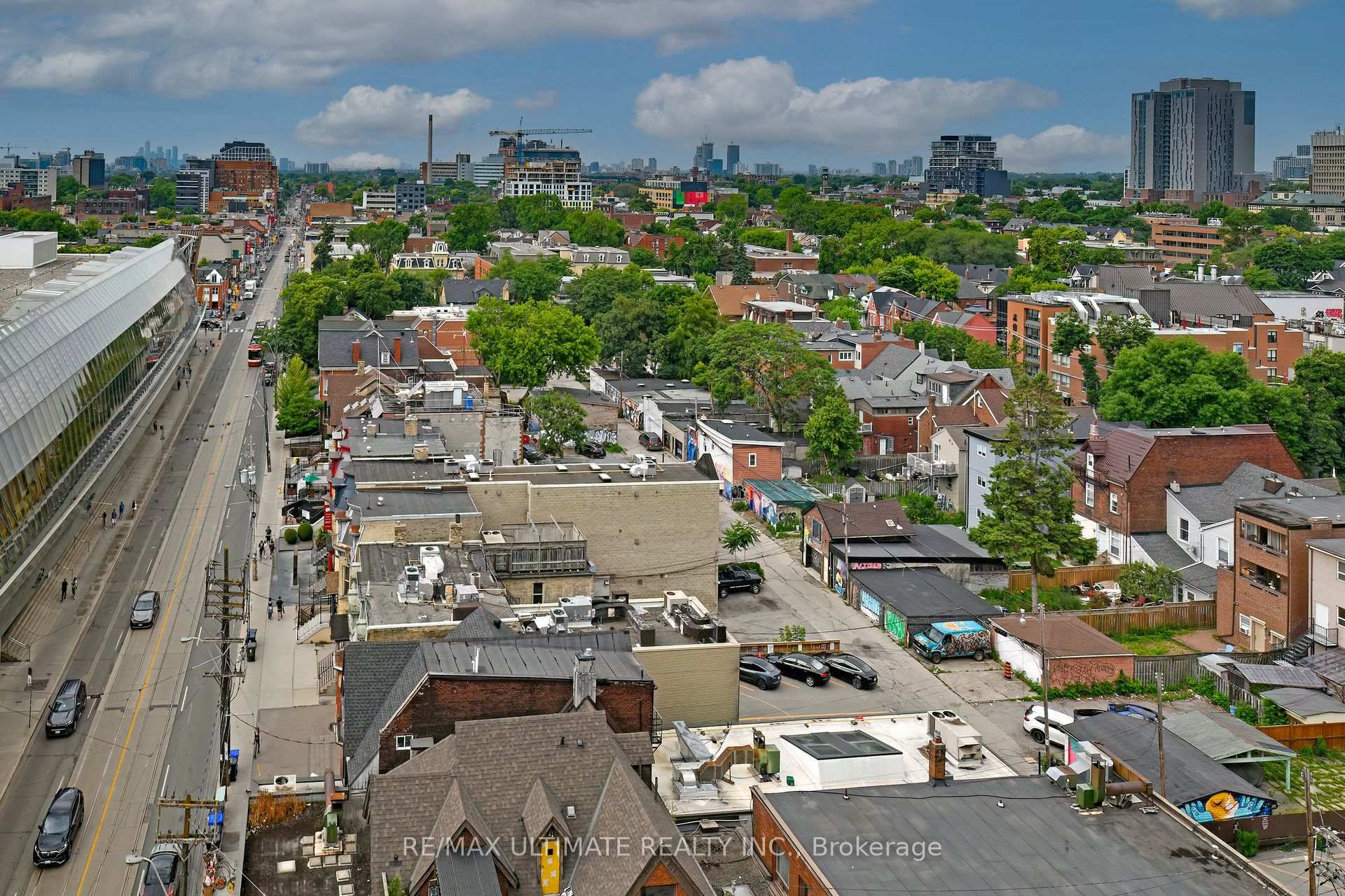 Photo 21 of Unit 1011, 280 Dundas Street W, Toronto, University — HOMEH