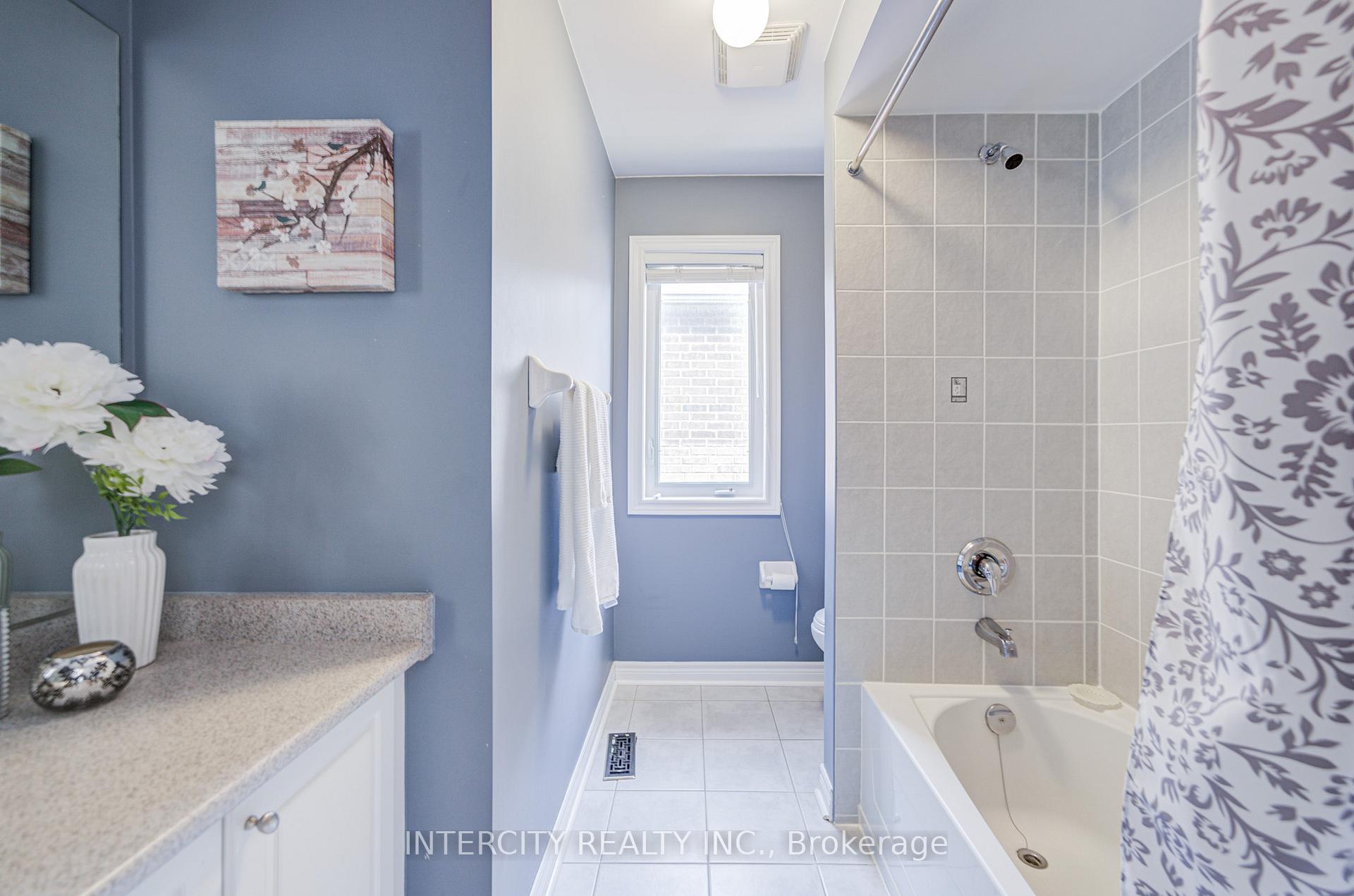 Photo 36 of 86 Princess Diana Drive, Markham, Cathedraltown — HOMEH