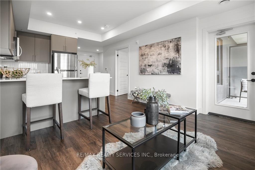 Photo 16 of Unit 313, 26 Lowes Road, Guelph, Clairfields/Hanlon Business Park — HOMEH
