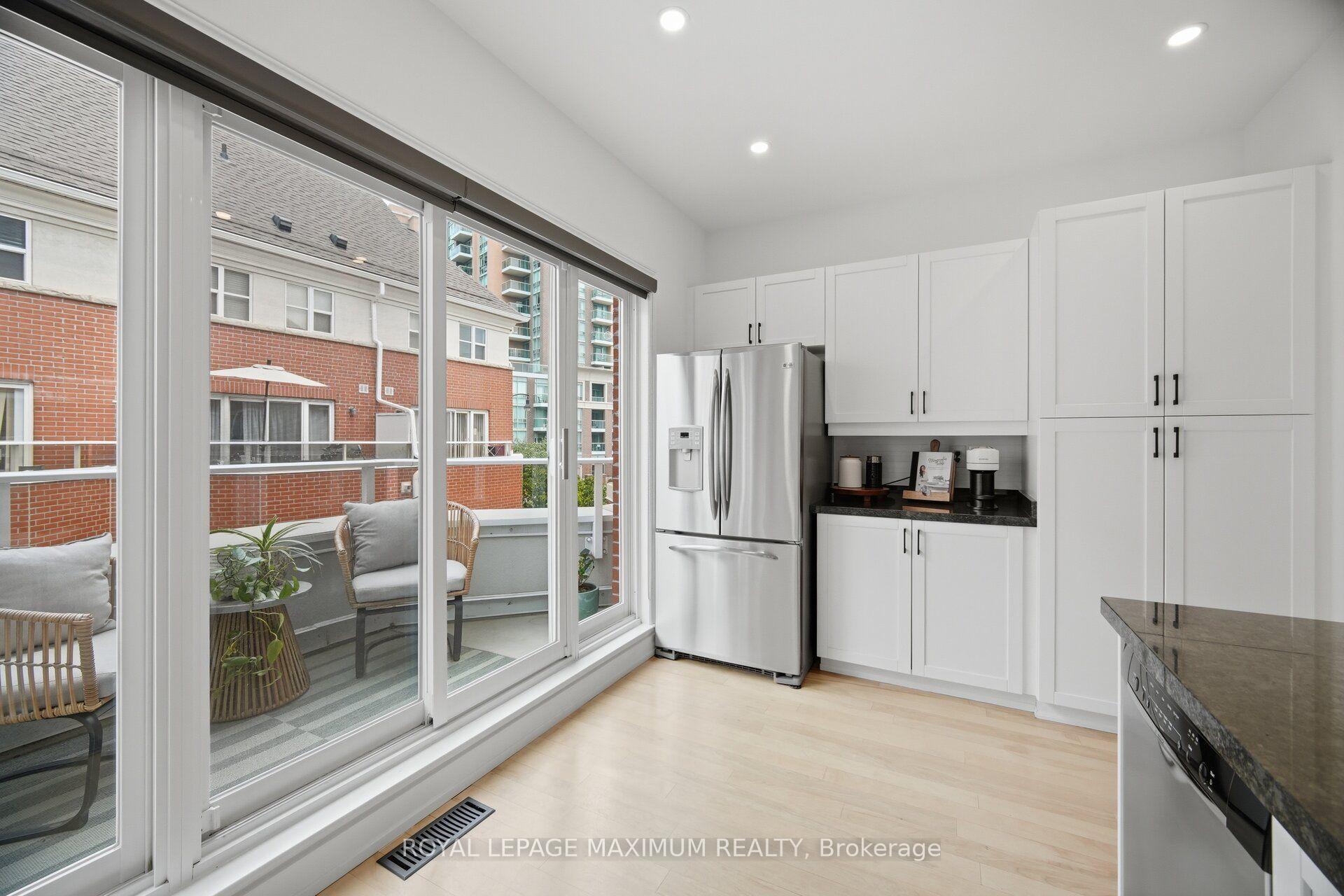 Photo 15 of 126 Resurrection Road, Etobicoke, Islington-City Centre West — HOMEH