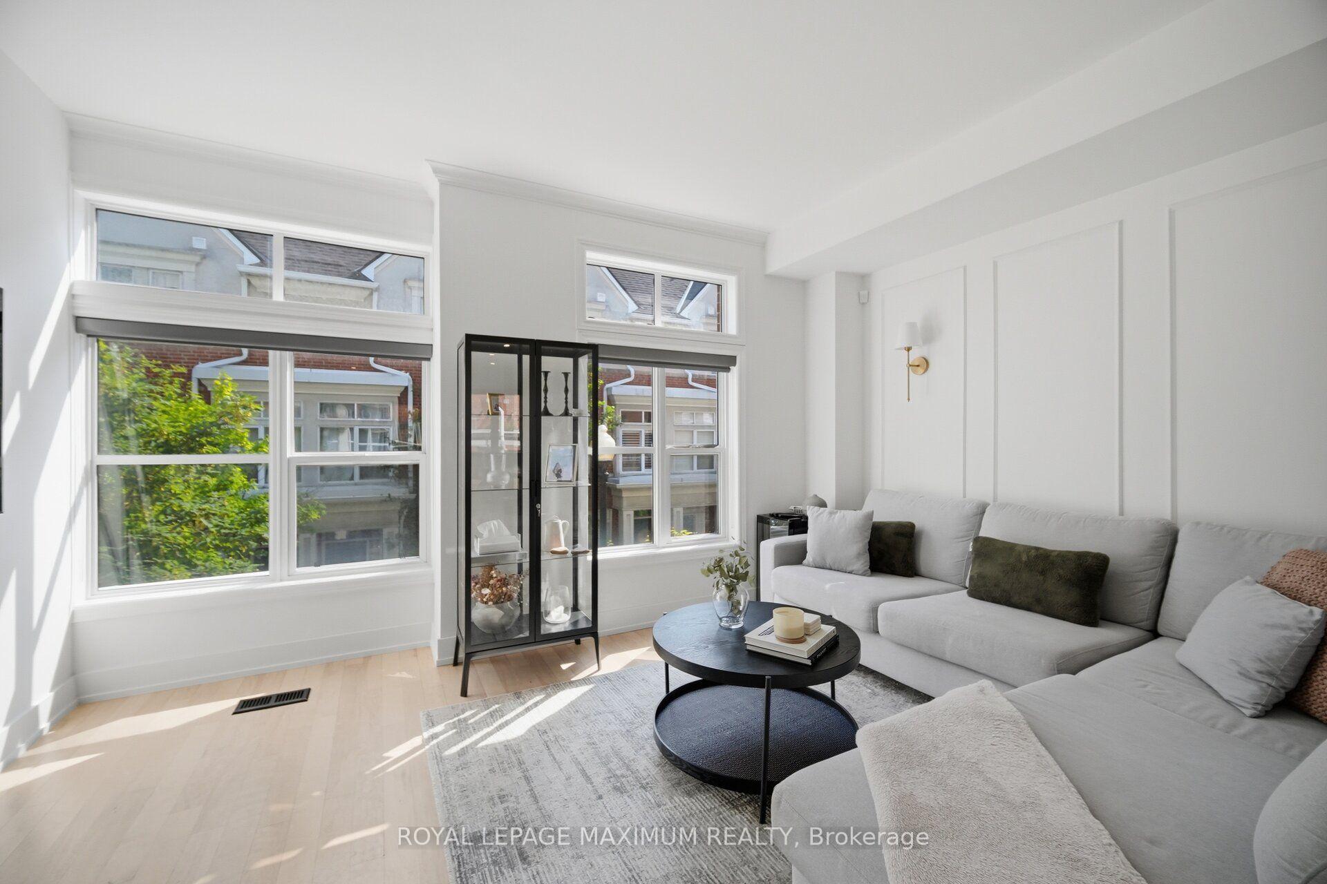Photo 27 of 126 Resurrection Road, Etobicoke, Islington-City Centre West — HOMEH
