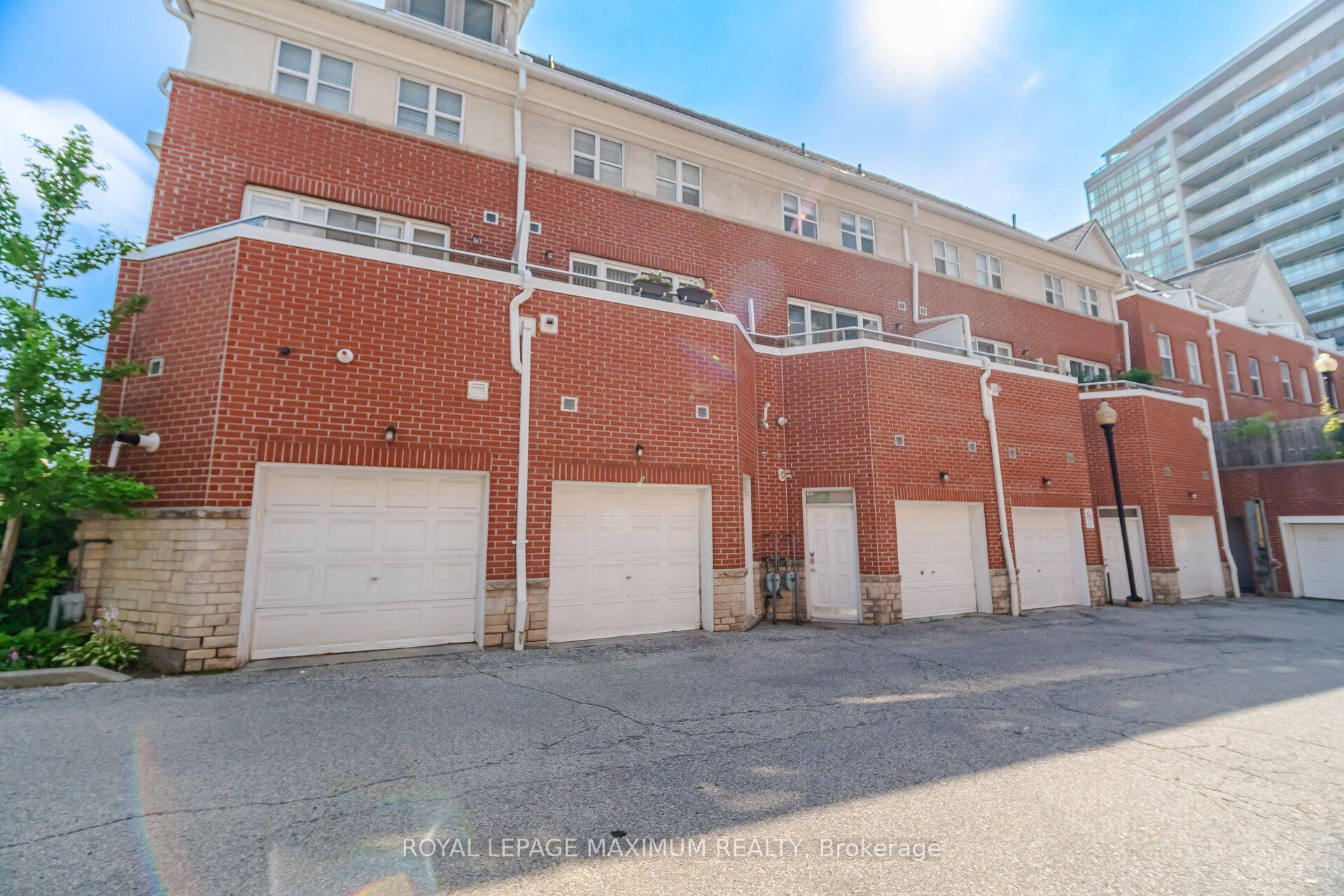 Photo 39 of 126 Resurrection Road, Etobicoke, Islington-City Centre West — HOMEH