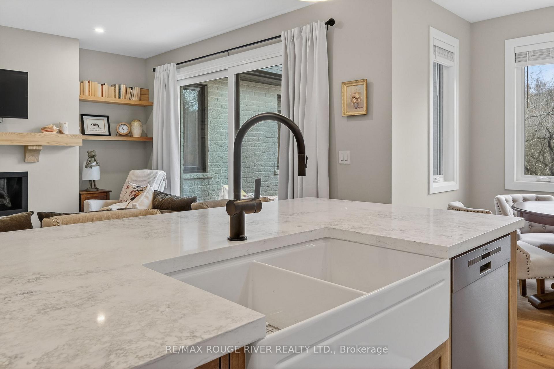 Photo 13 of 4 - 1000 D'Arcy Street, Cobourg — HOMEH
