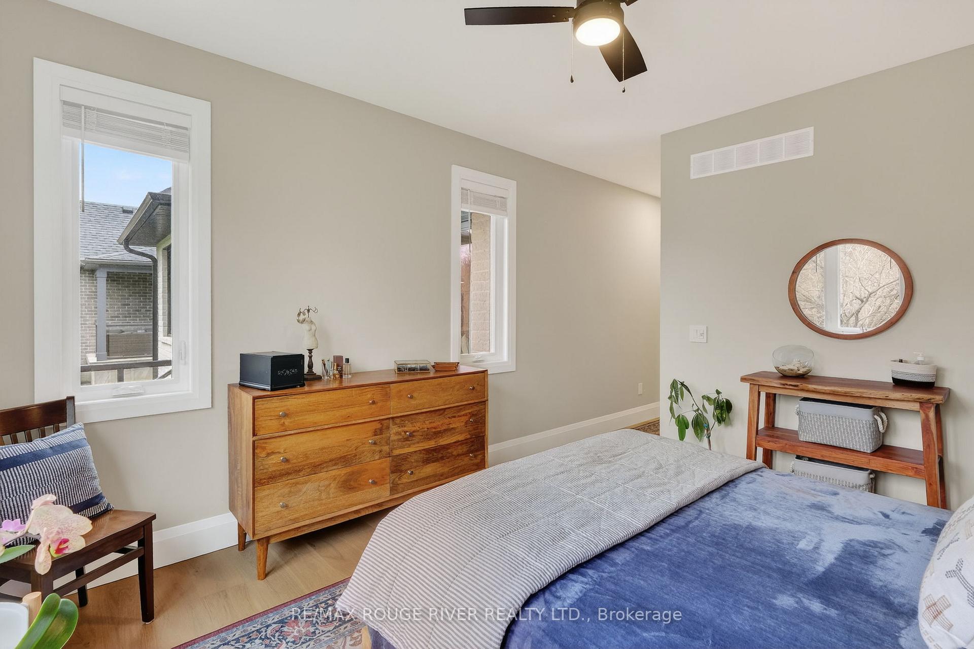 Photo 19 of 4 - 1000 D'Arcy Street, Cobourg — HOMEH