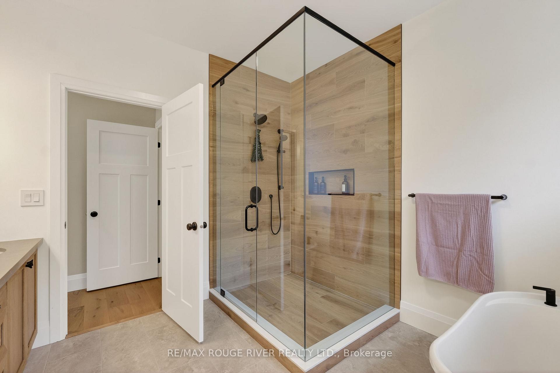 Photo 23 of 4 - 1000 D'Arcy Street, Cobourg — HOMEH