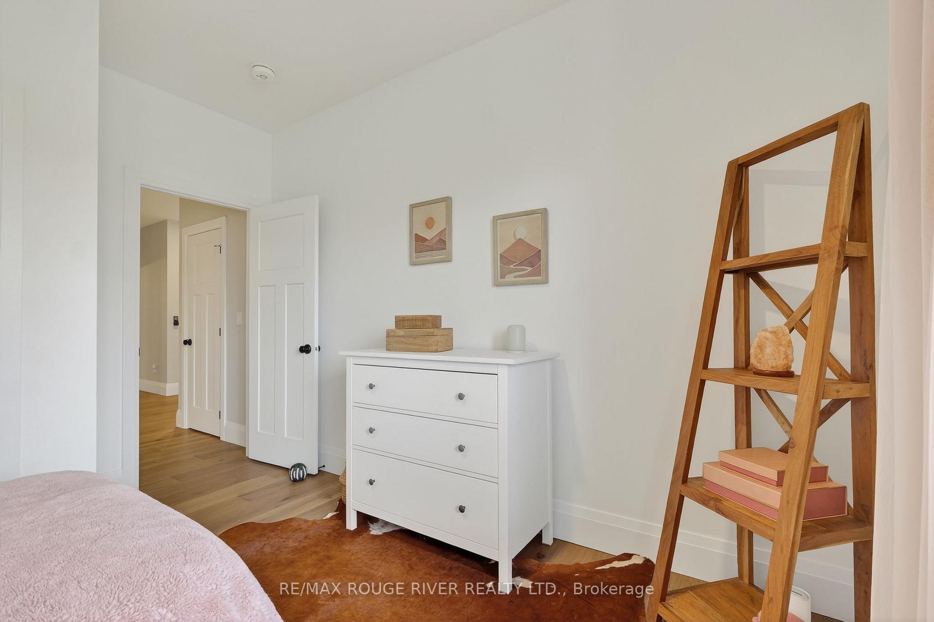 Photo 25 of 4 - 1000 D'Arcy Street, Cobourg — HOMEH