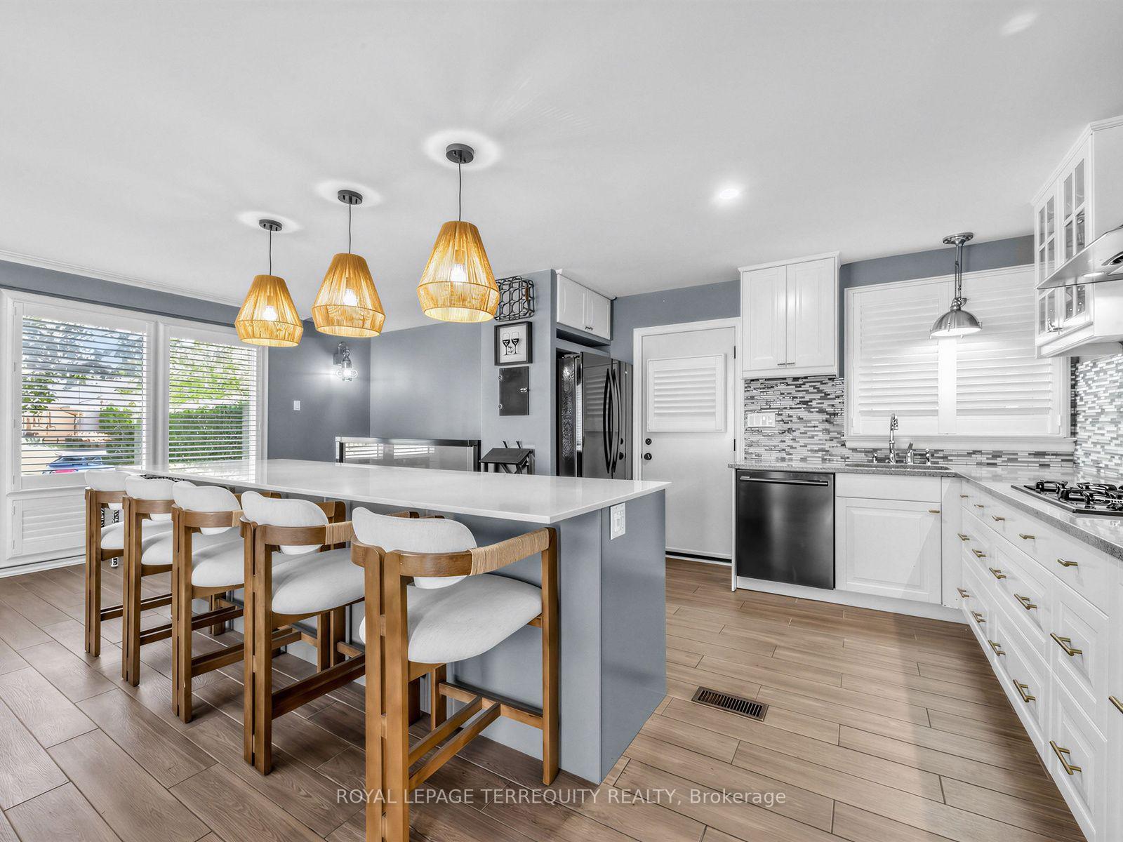 Photo 12 of 29 Sedgewick Crescent, Scarborough, Ionview — HOMEH