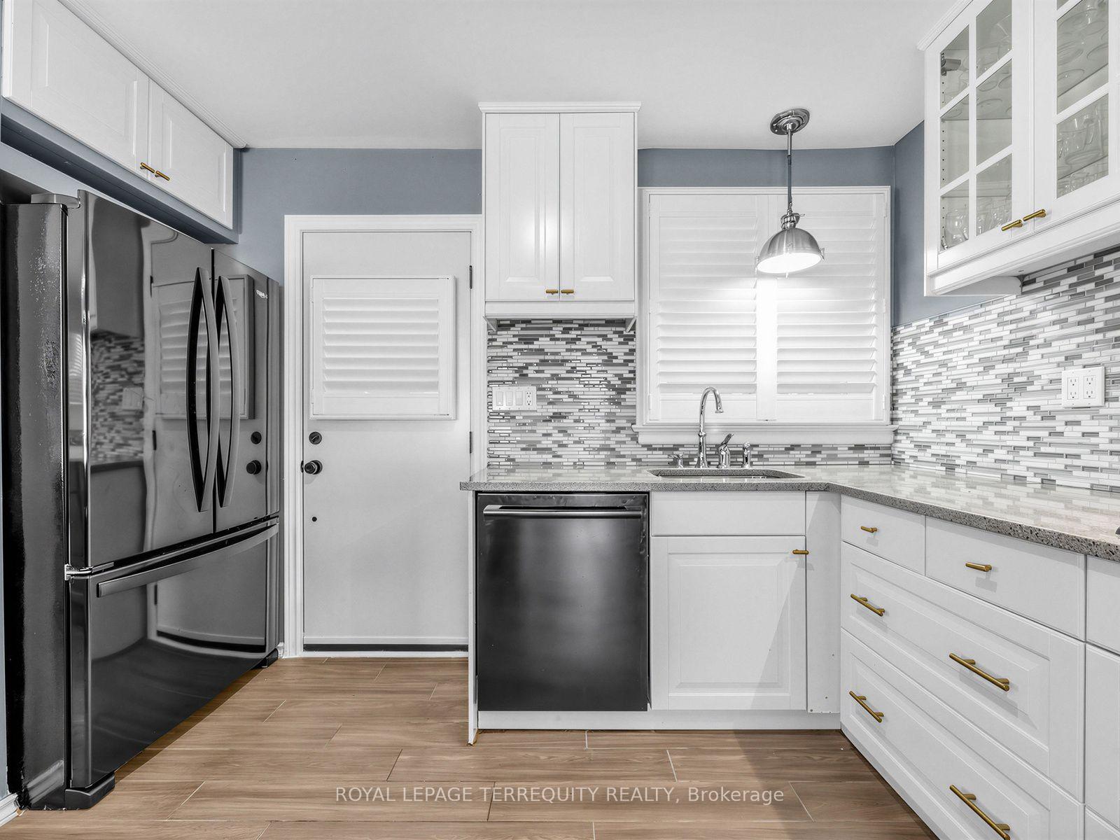 Photo 15 of 29 Sedgewick Crescent, Scarborough, Ionview — HOMEH