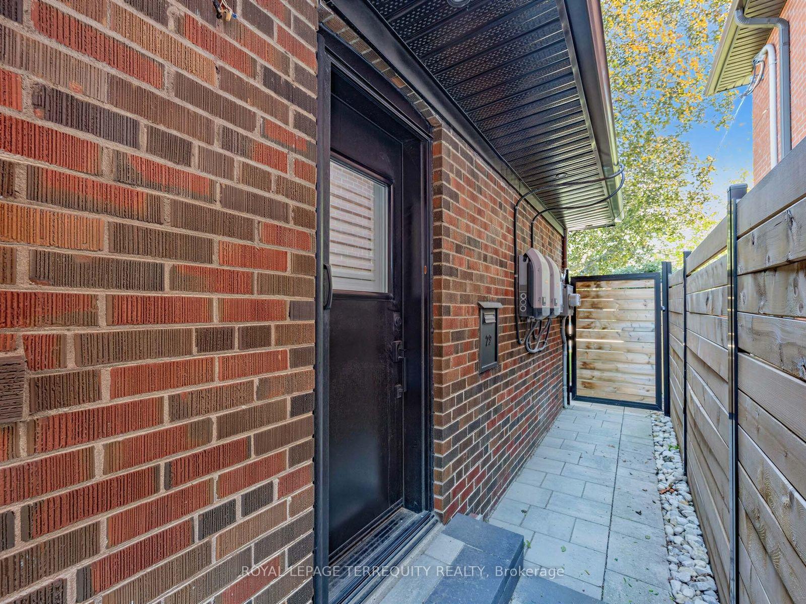 Photo 38 of 29 Sedgewick Crescent, Scarborough, Ionview — HOMEH