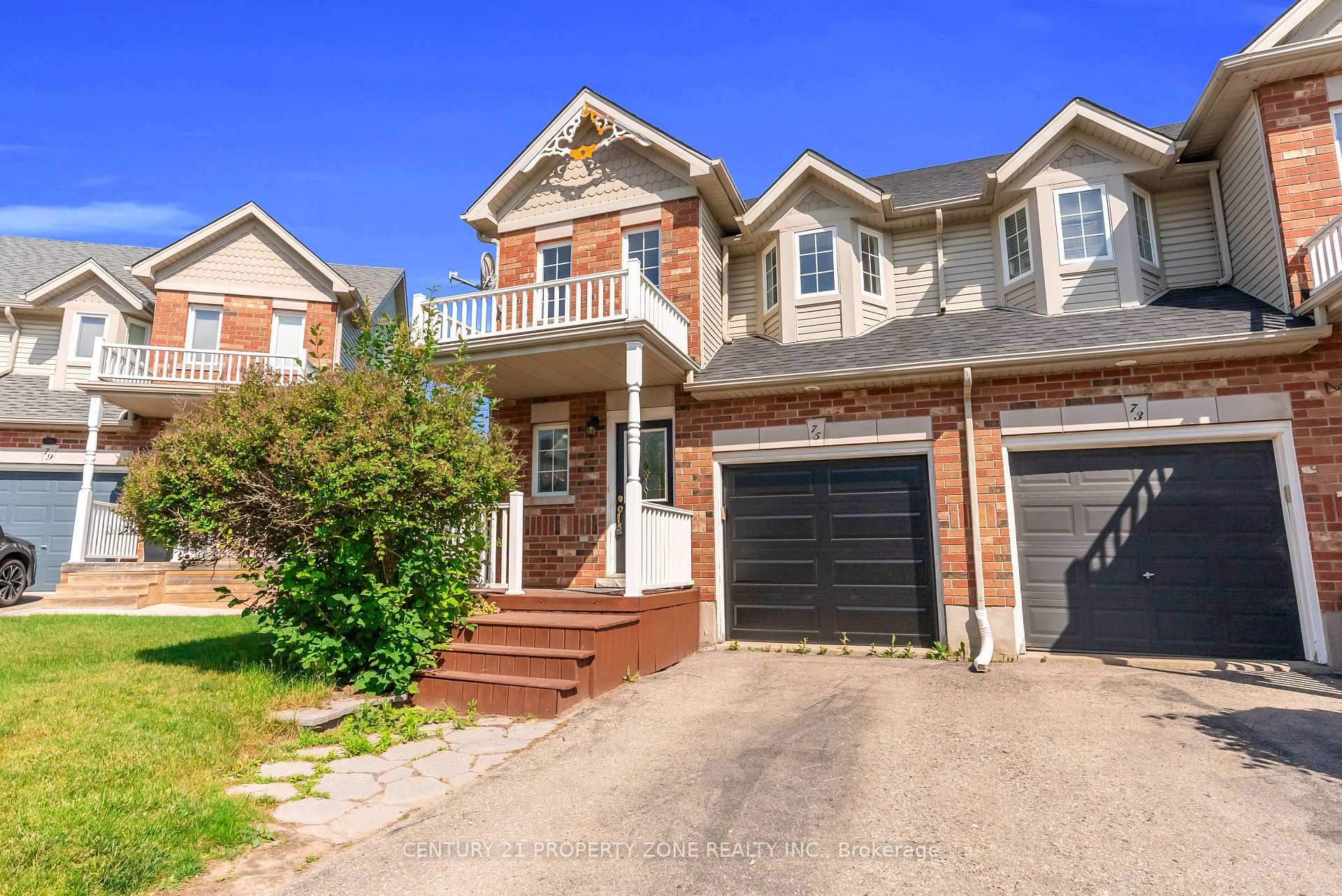 Photo 2 of 75 Benjamin Crescent, Orangeville — HOMEH