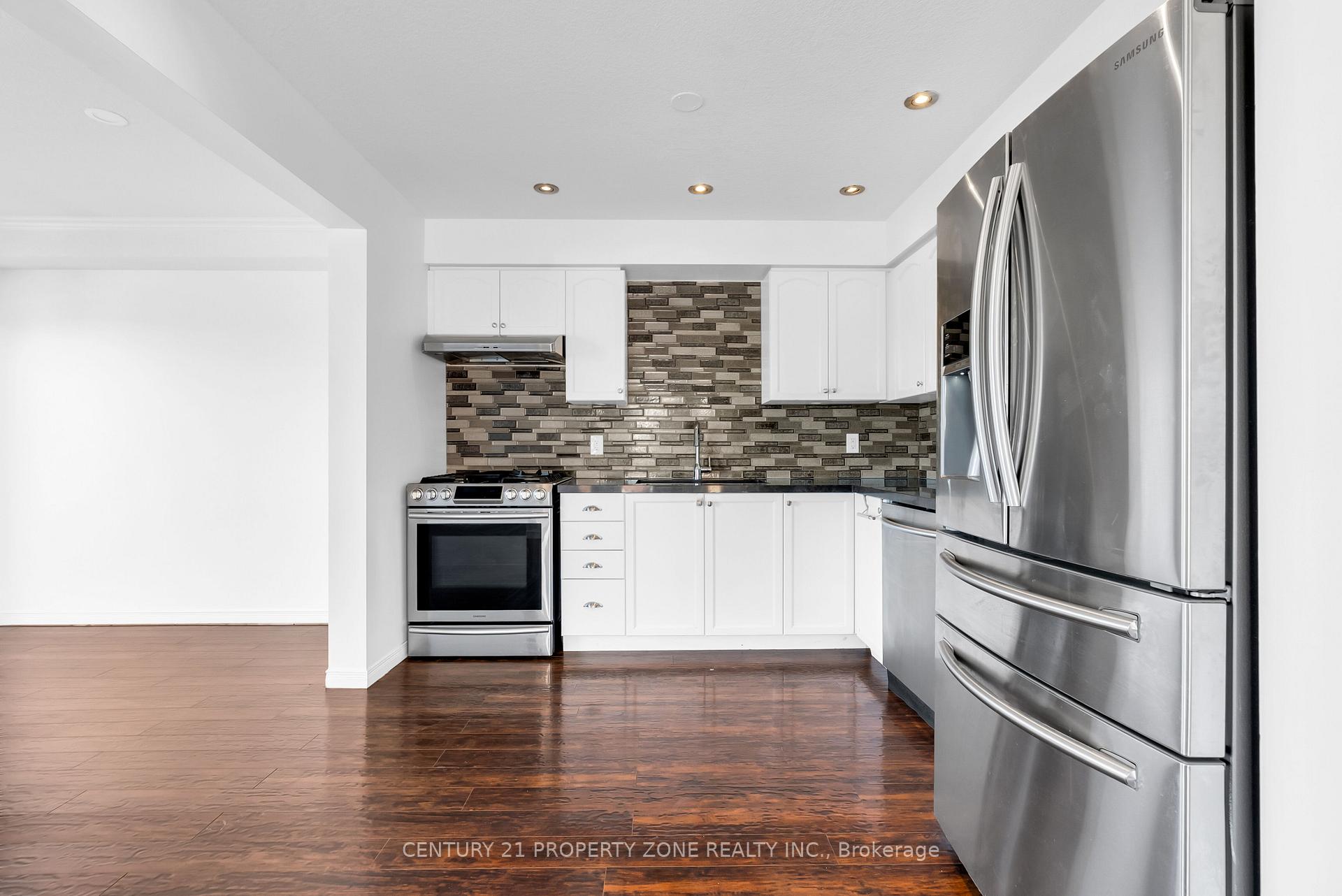 Photo 16 of 75 Benjamin Crescent, Orangeville — HOMEH