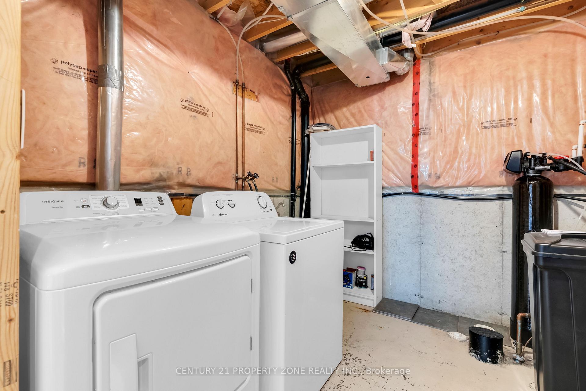 Photo 40 of 75 Benjamin Crescent, Orangeville — HOMEH
