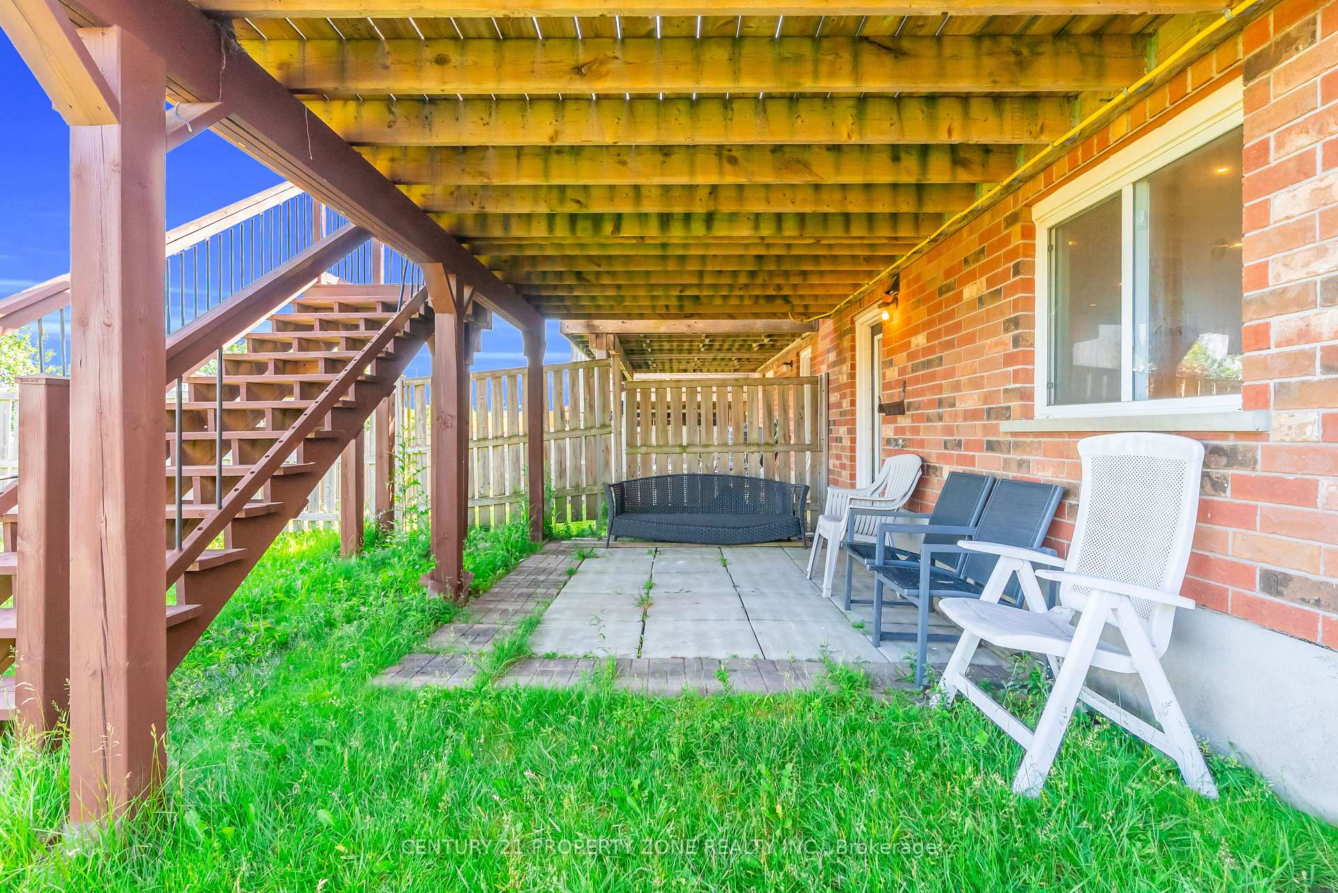 Photo 45 of 75 Benjamin Crescent, Orangeville — HOMEH