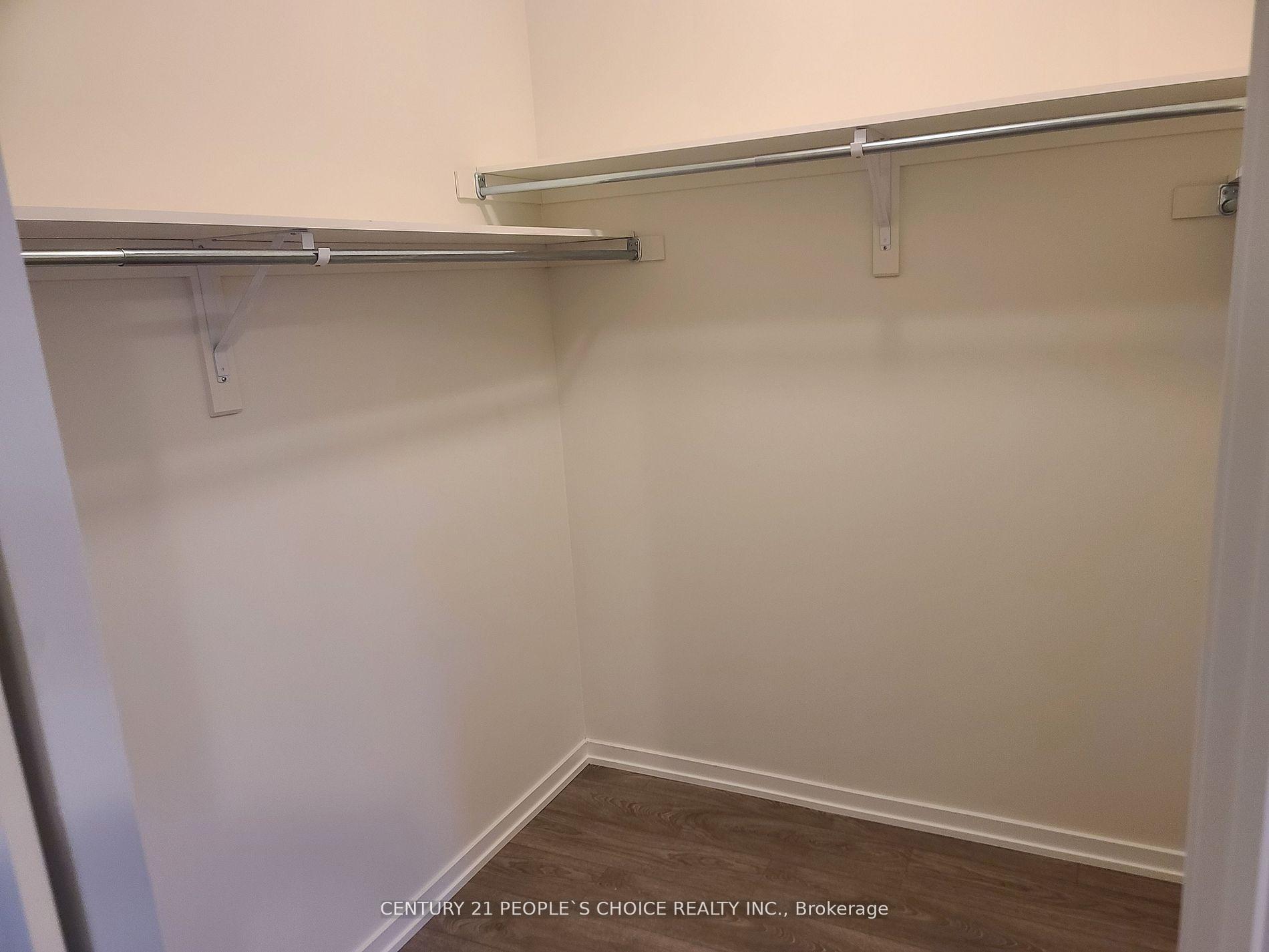 Photo 9 of 21 Origin Way, Vaughan, Patterson — HOMEH