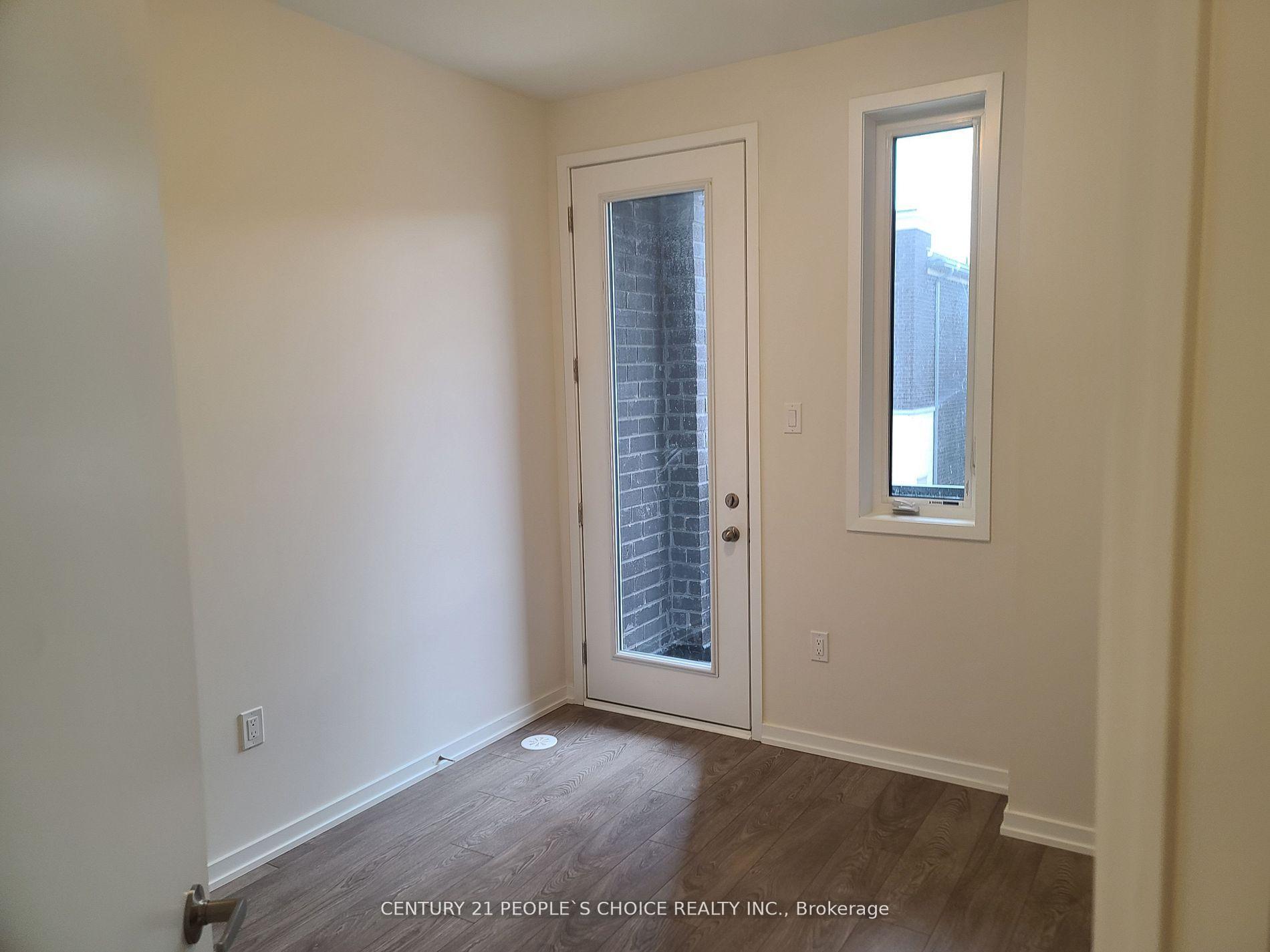 Photo 13 of 21 Origin Way, Vaughan, Patterson — HOMEH