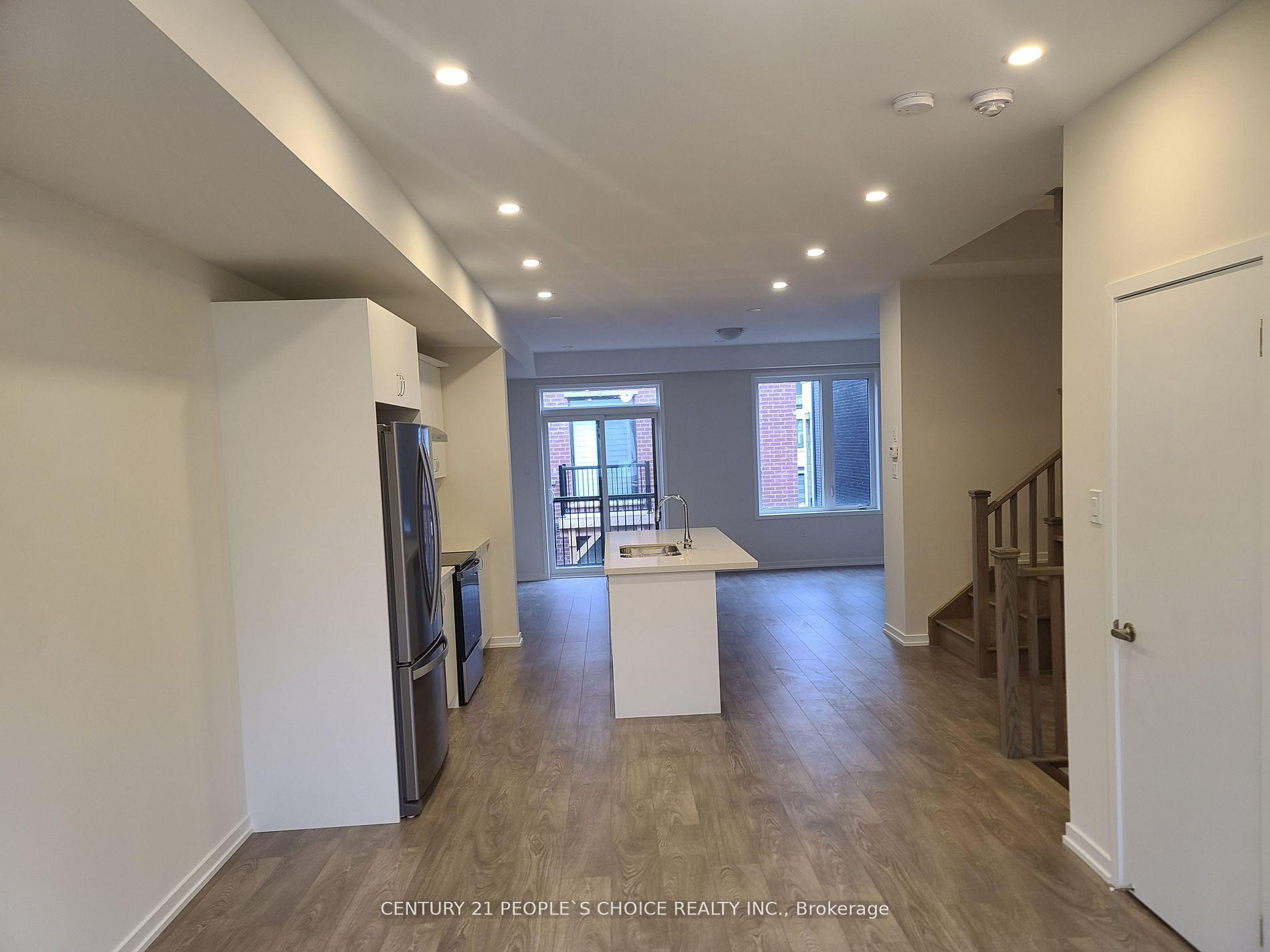 Photo 18 of 21 Origin Way, Vaughan, Patterson — HOMEH