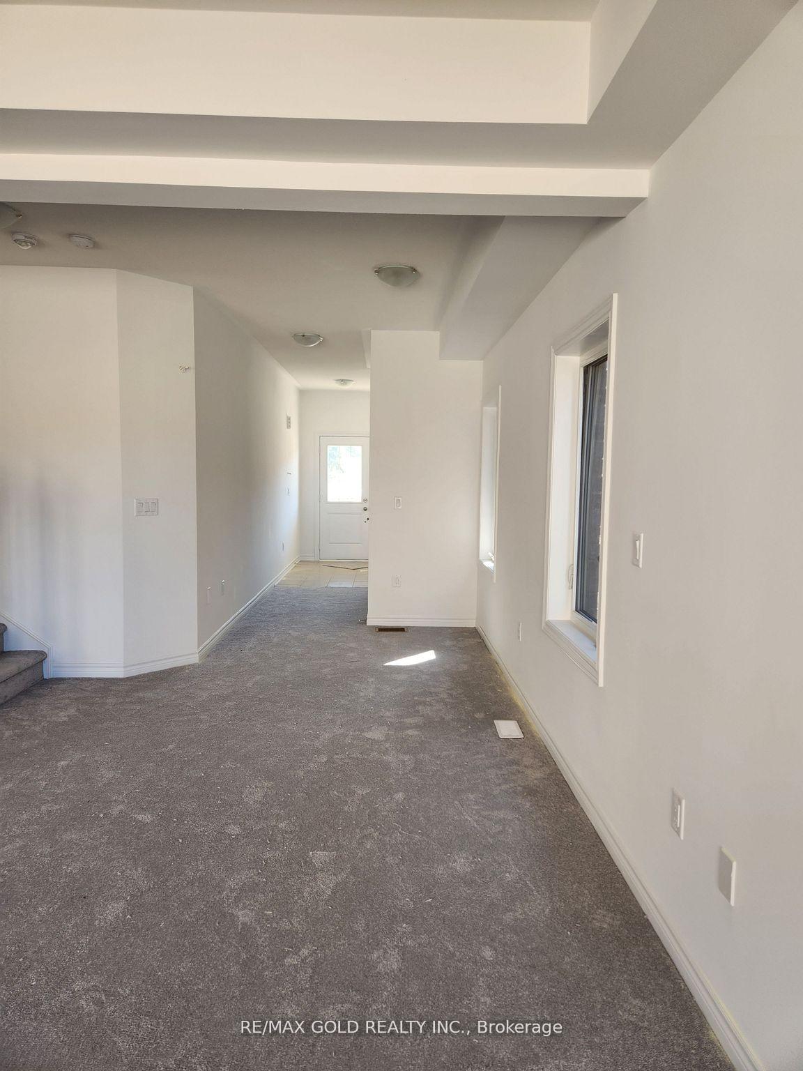 Photo 5 of 338 Russell Street, Southgate — HOMEH