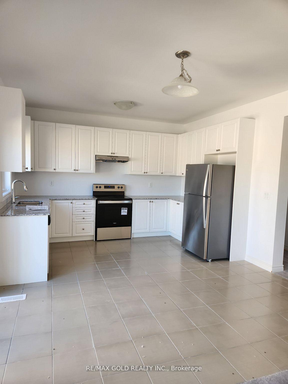 Photo 3 of 338 Russell Street, Southgate — HOMEH